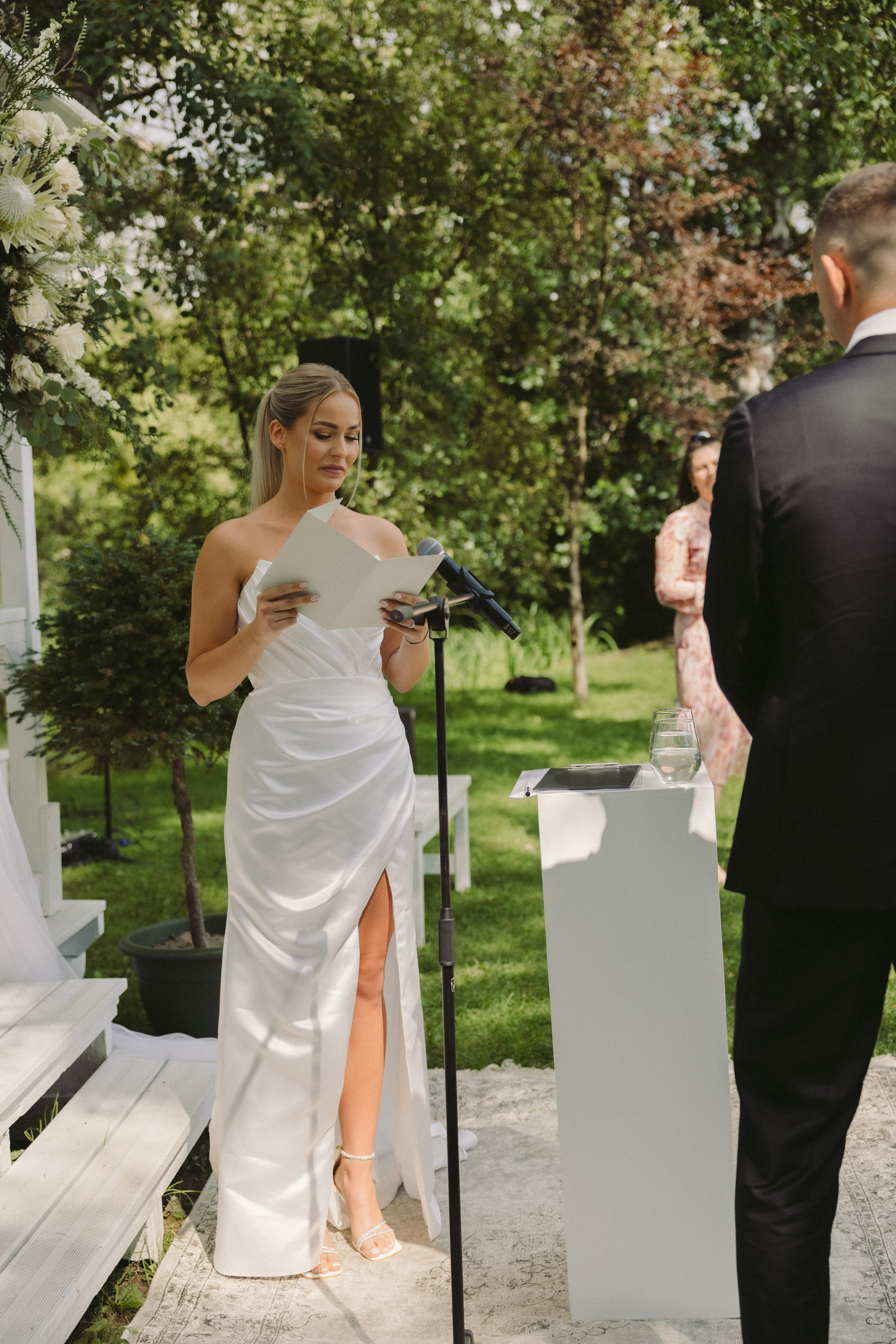 Ieva ir Martynas | Vestuvės Kauno botanikos sode. Vestuvių ir šeimų fotografė Lena Bondarenko / belove photo