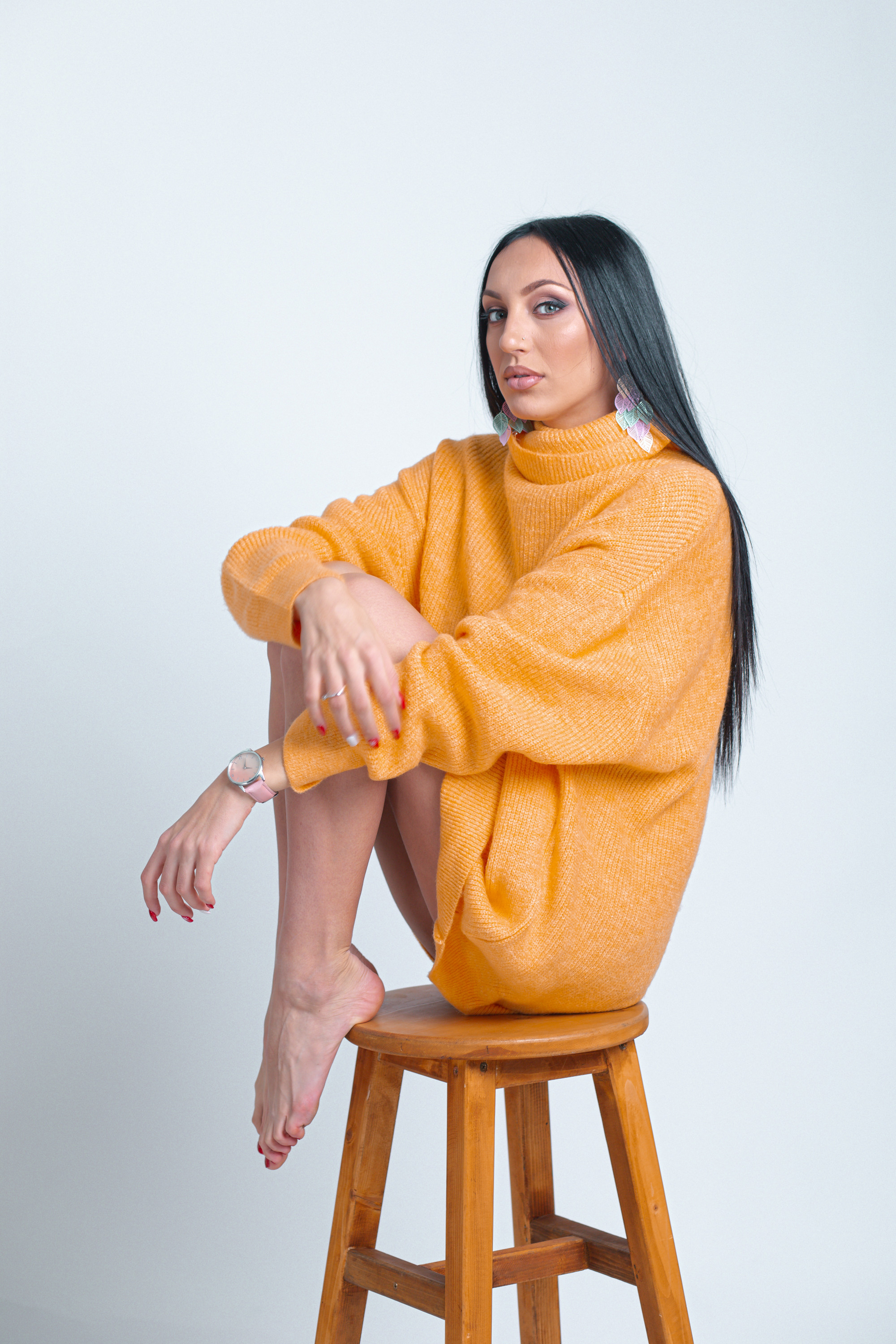 Content photo. Фотограф Бургас. Фотосесии в студио и на открито, портрети, заснемане