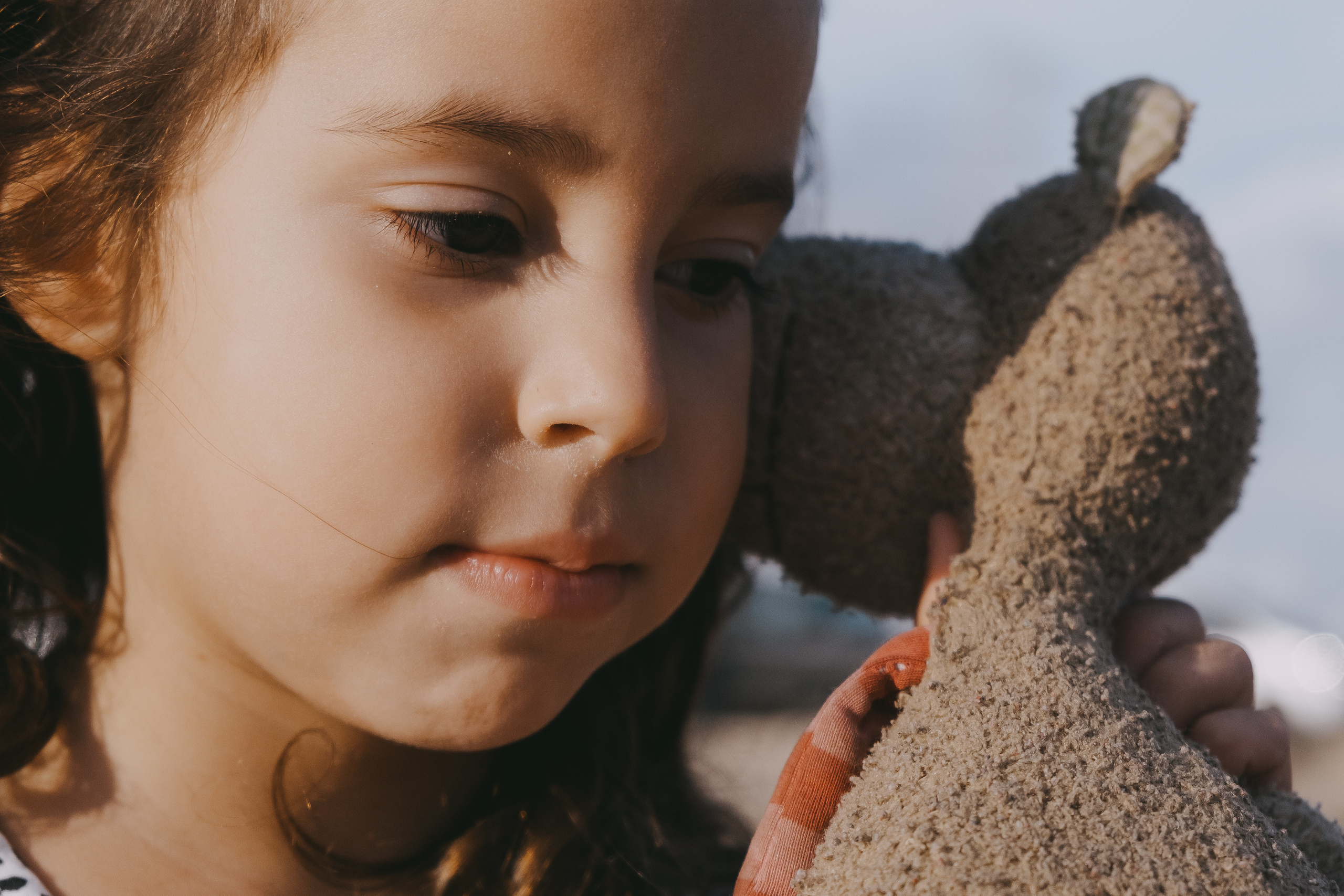 Fun family photo session on the beach