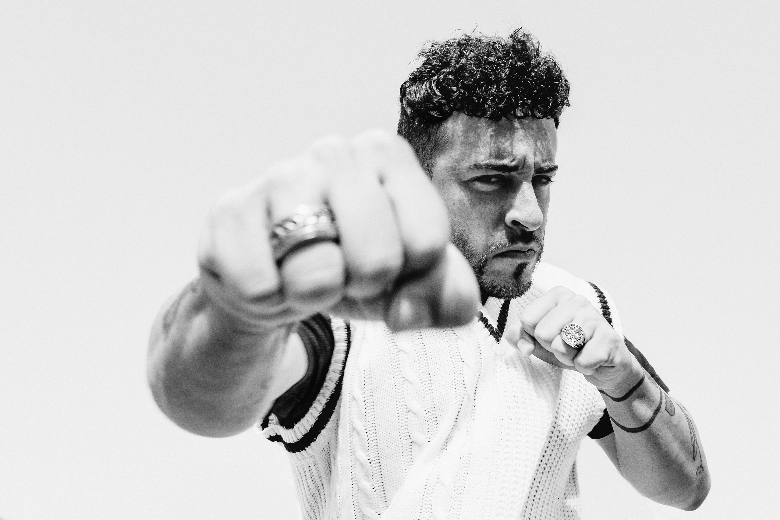 Jonathan Pons. Фотосессия для испанского музыканта