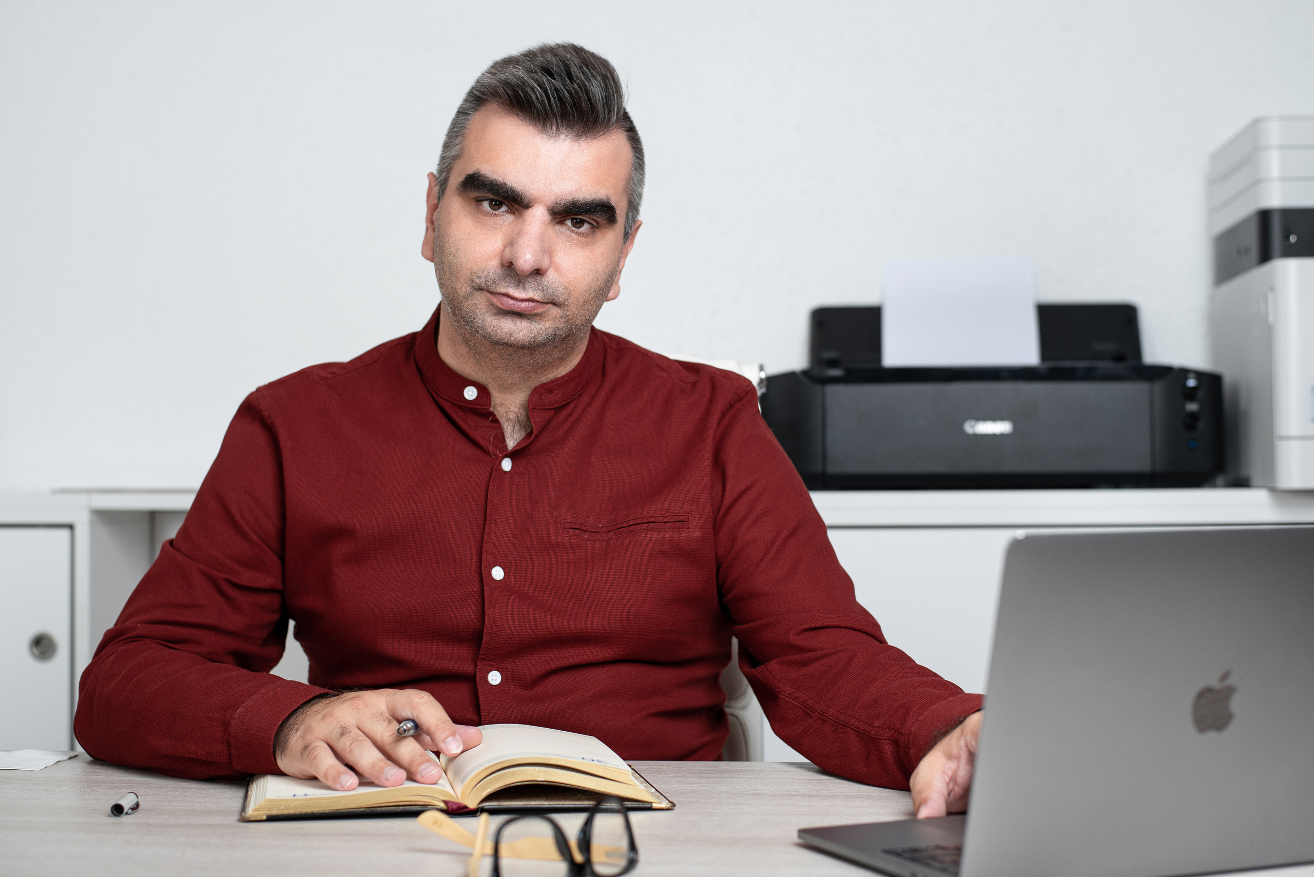 Деловая фотосессия в Испании. Бизнес-портреты