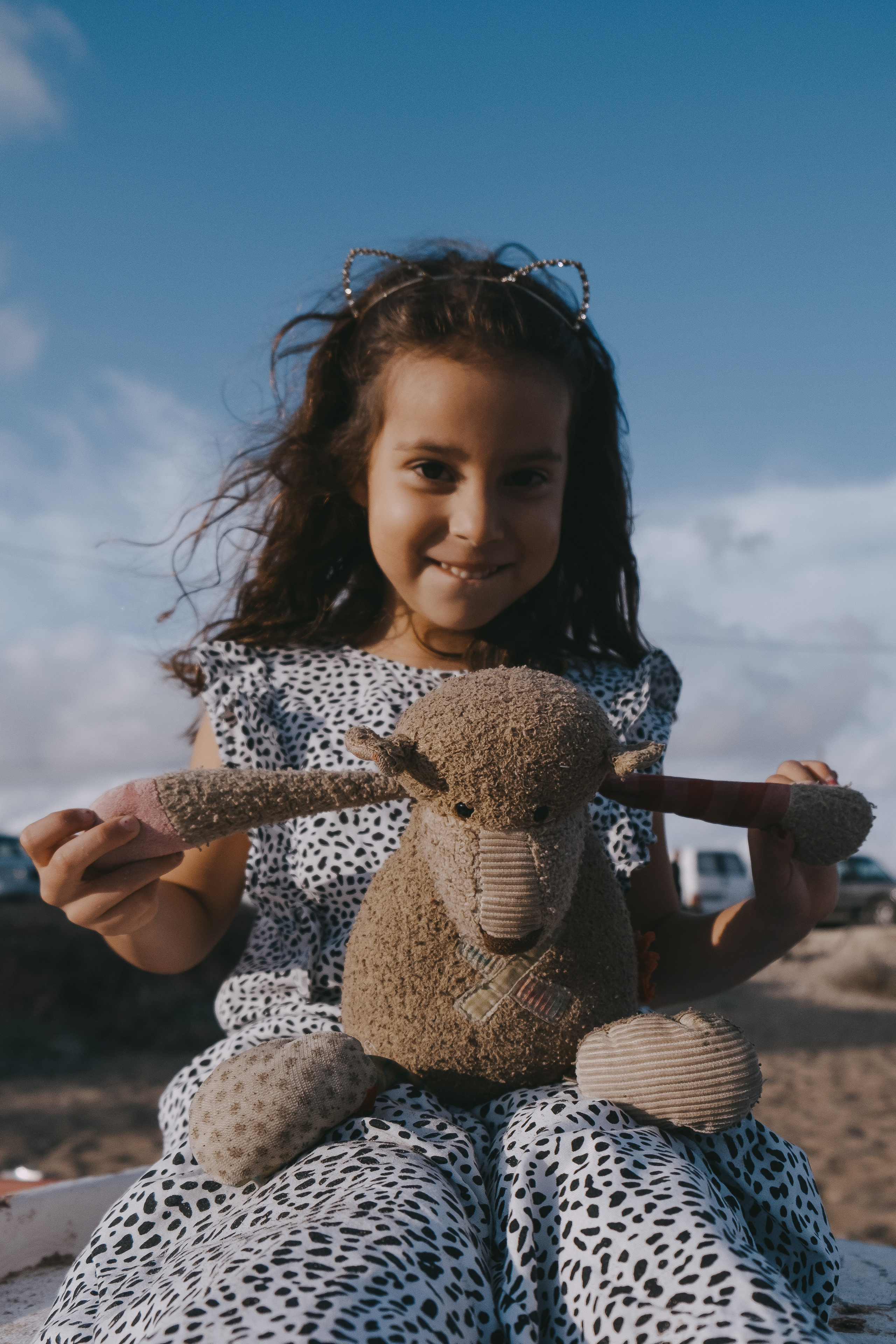 Fun family photo session on the beach