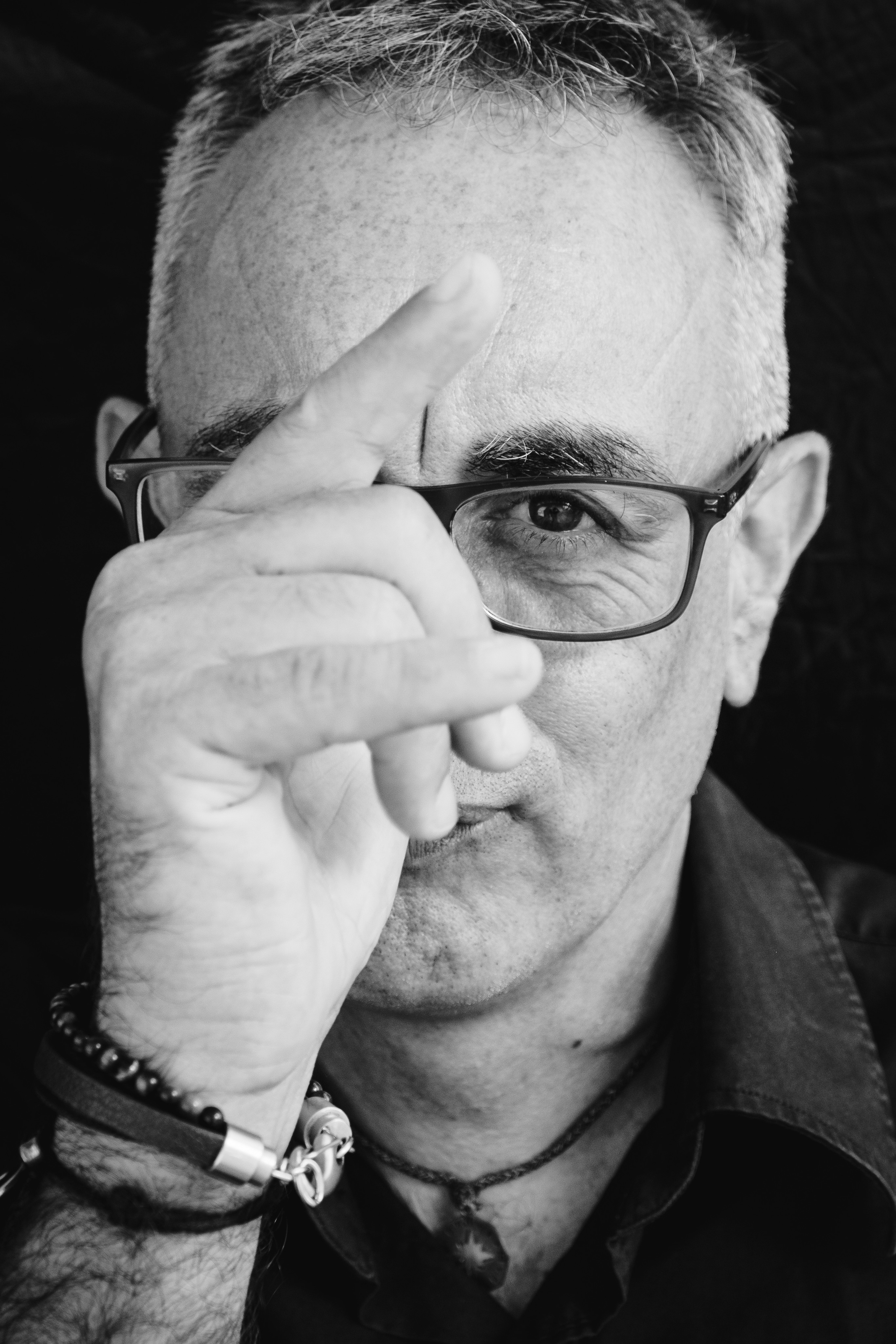 Dani Mares. A fun photo session for an artist