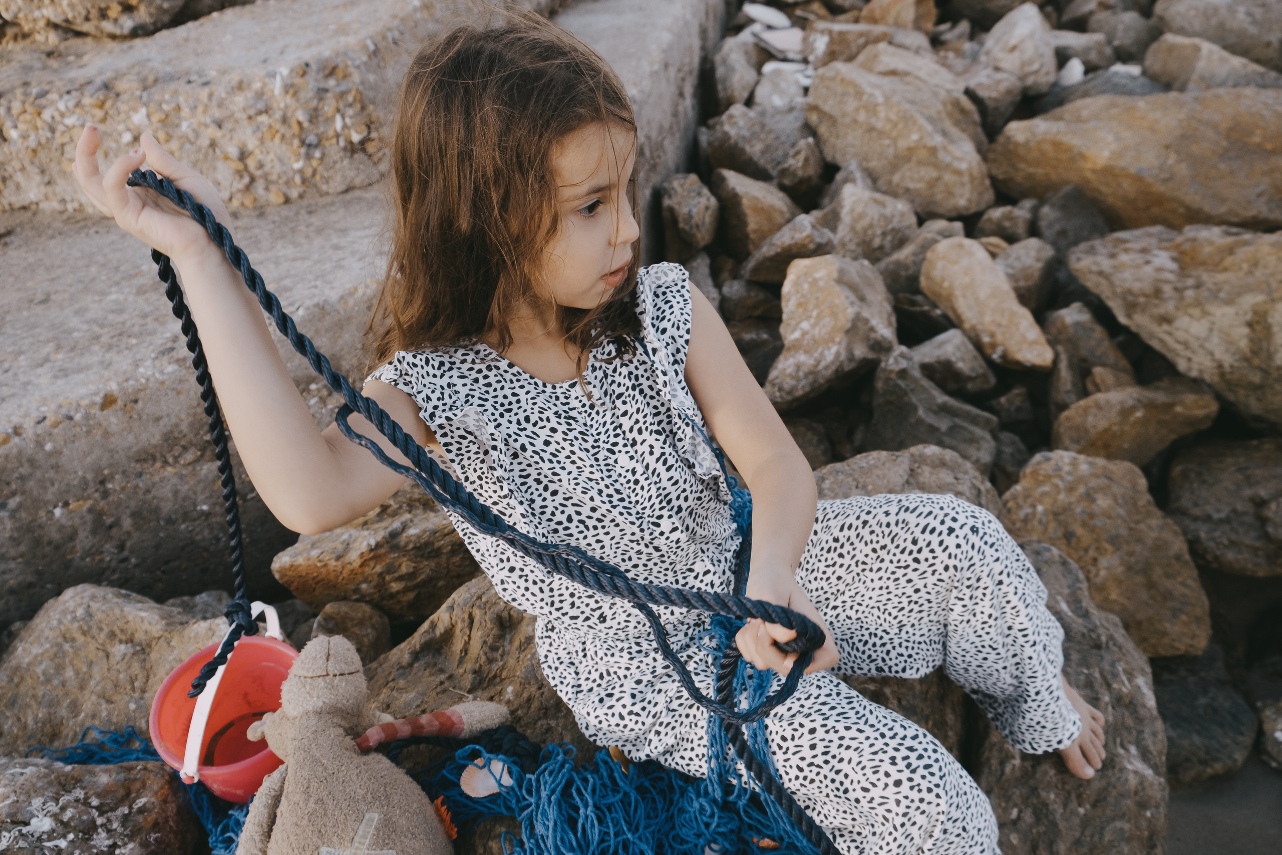 Fun family photo session on the beach
