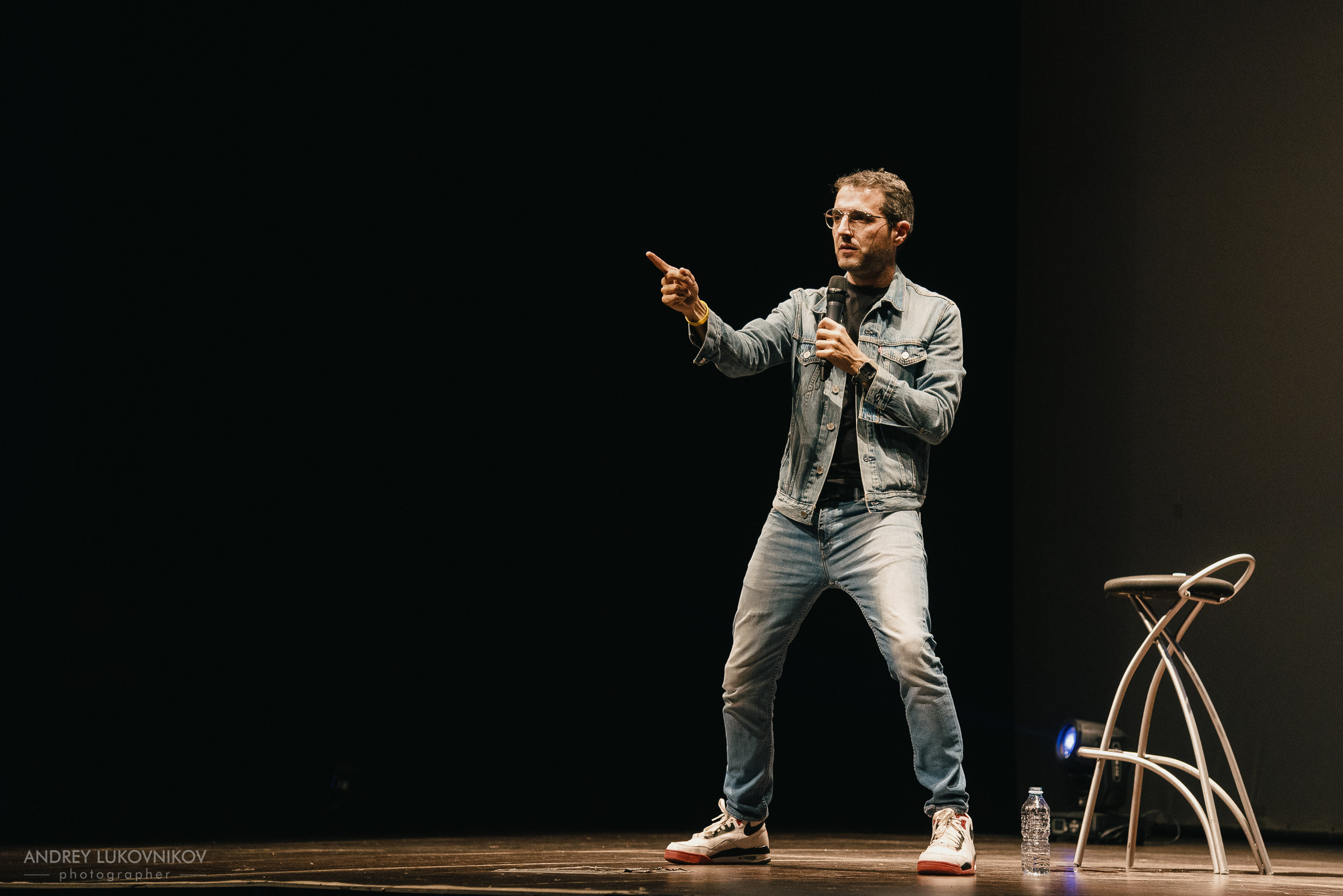 CHE. Фотоотчет с выступления испанских комиков