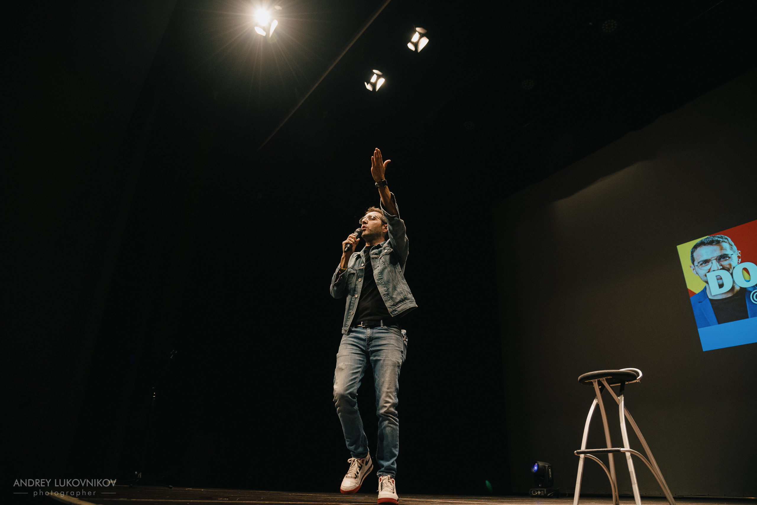 CHE. Фотоотчет с выступления испанских комиков