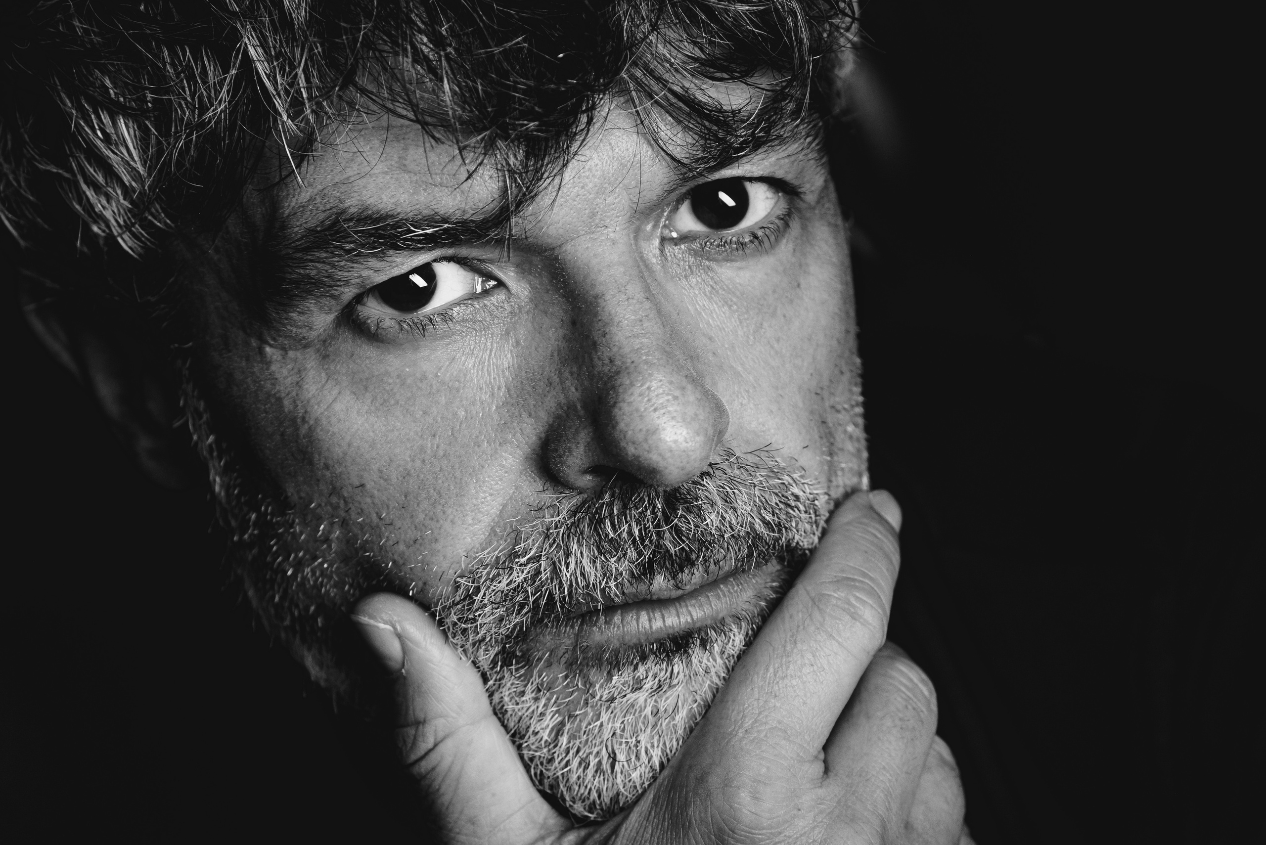 Nacho Guerreros. Studio photo session for a Spanish actor