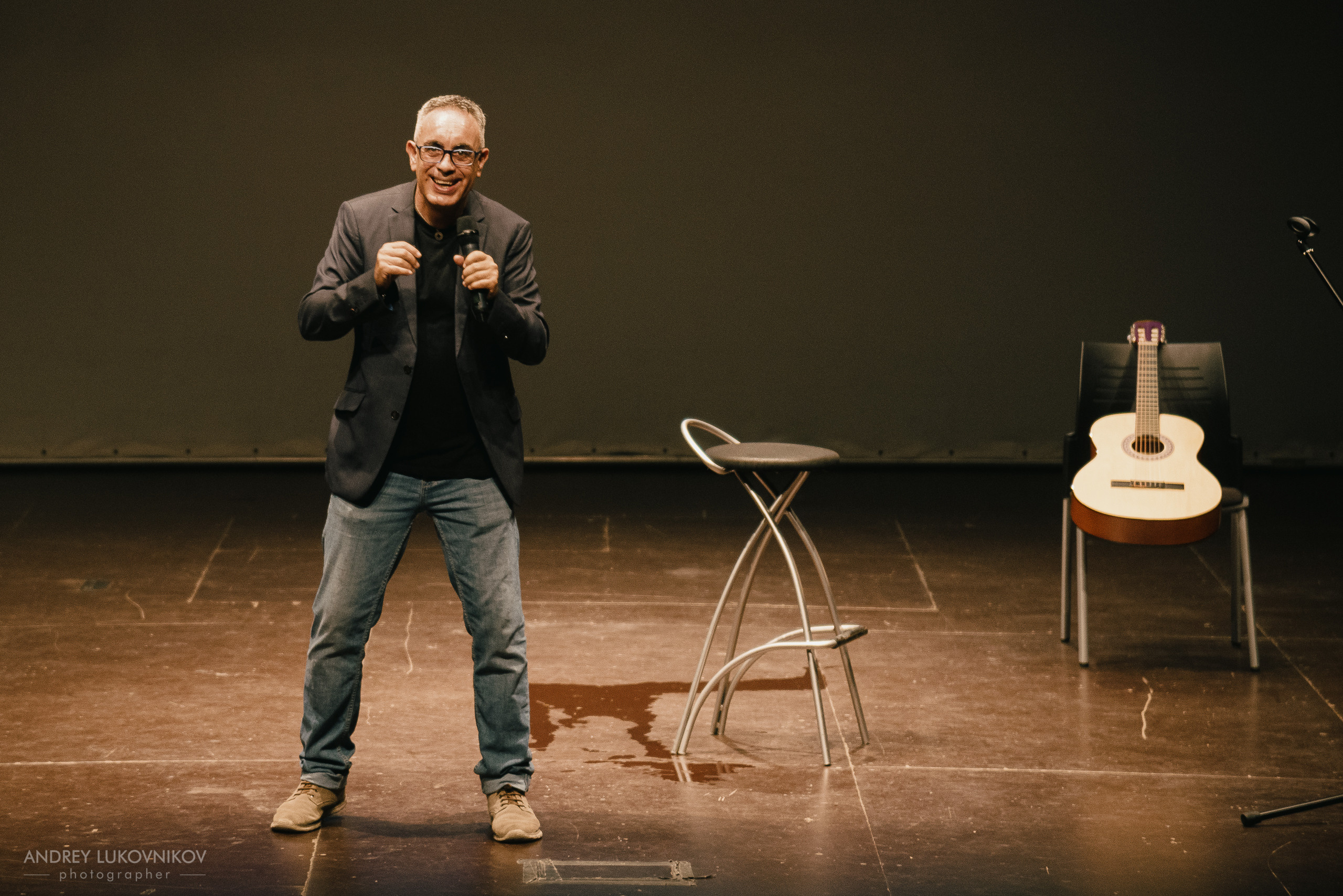 CHE. Фотоотчет с выступления испанских комиков