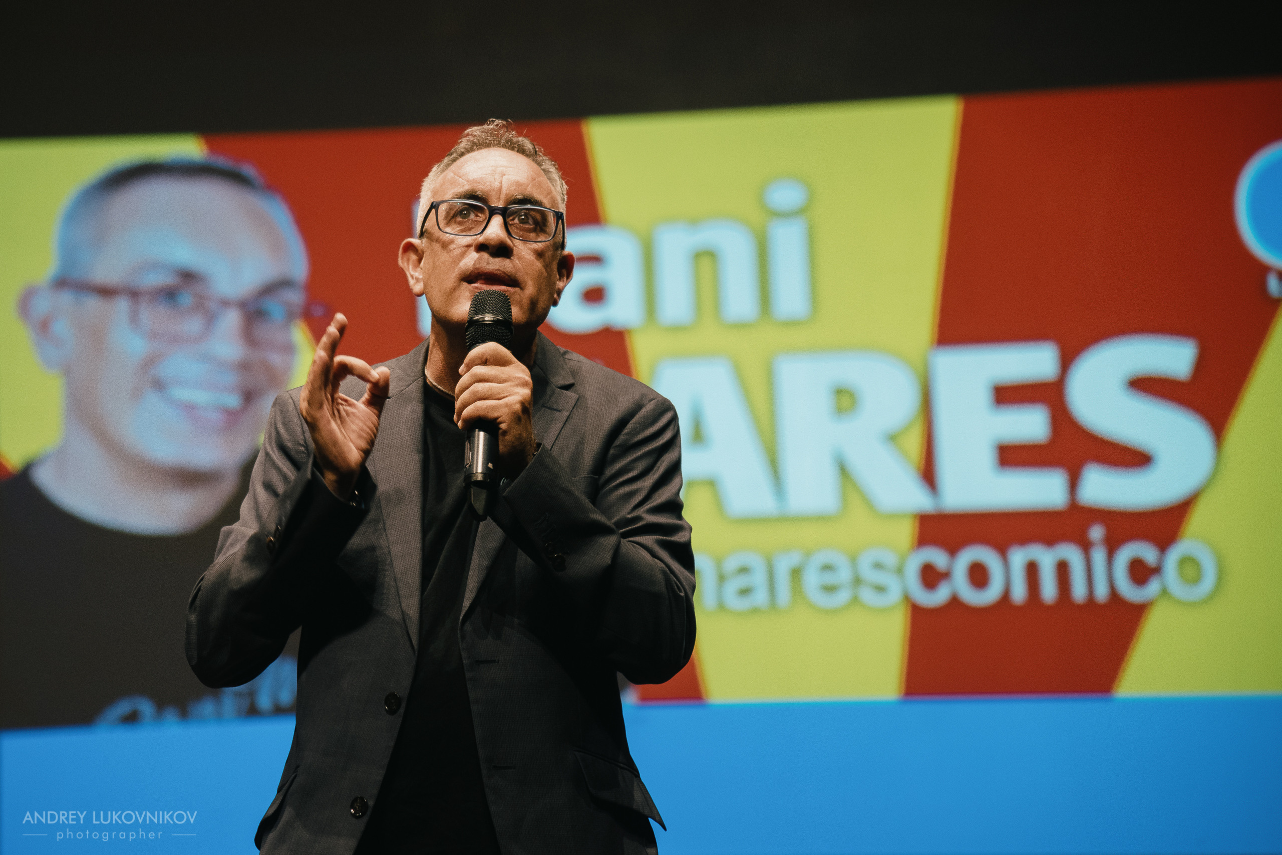 CHE. Фотоотчет с выступления испанских комиков