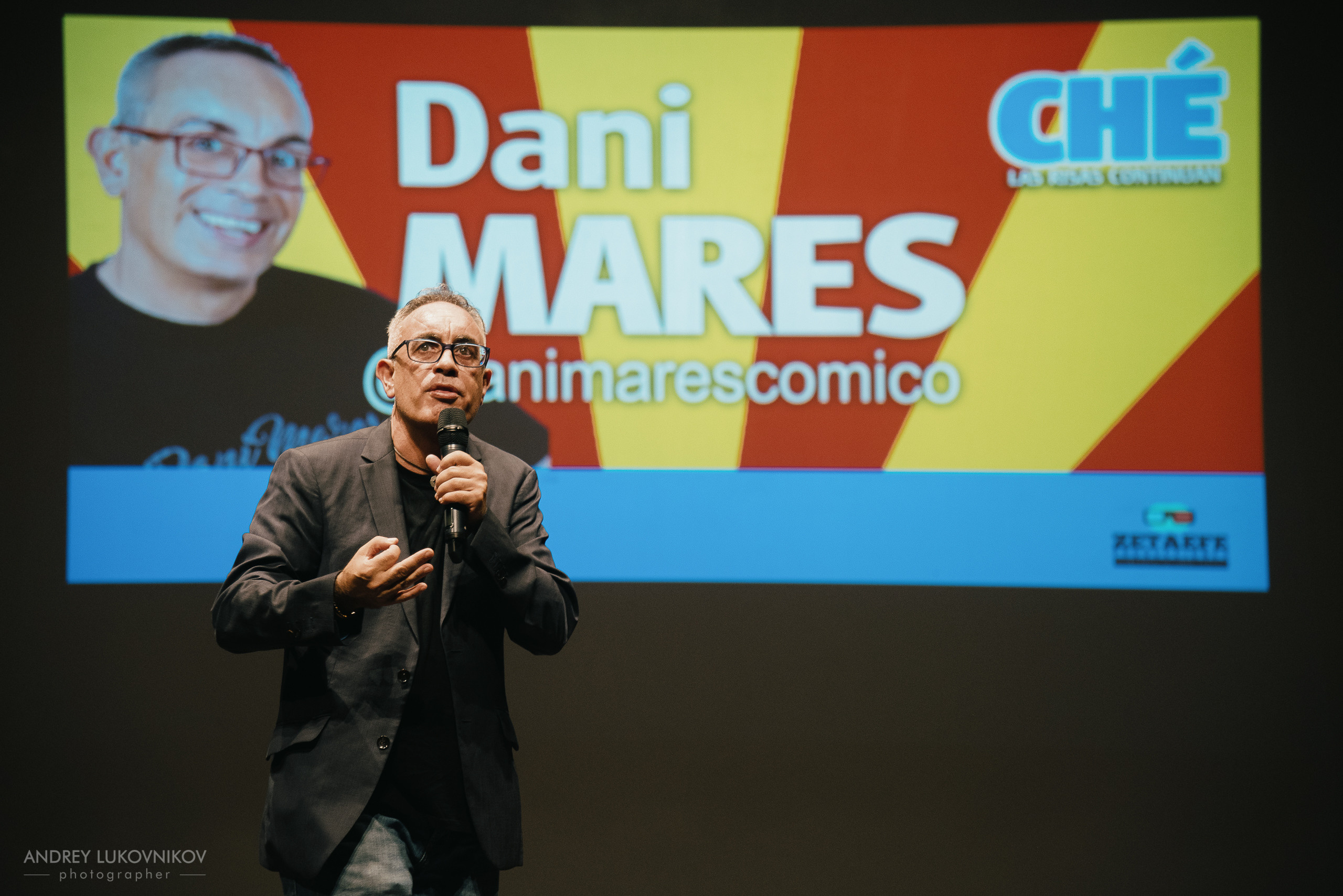 CHE. Фотоотчет с выступления испанских комиков