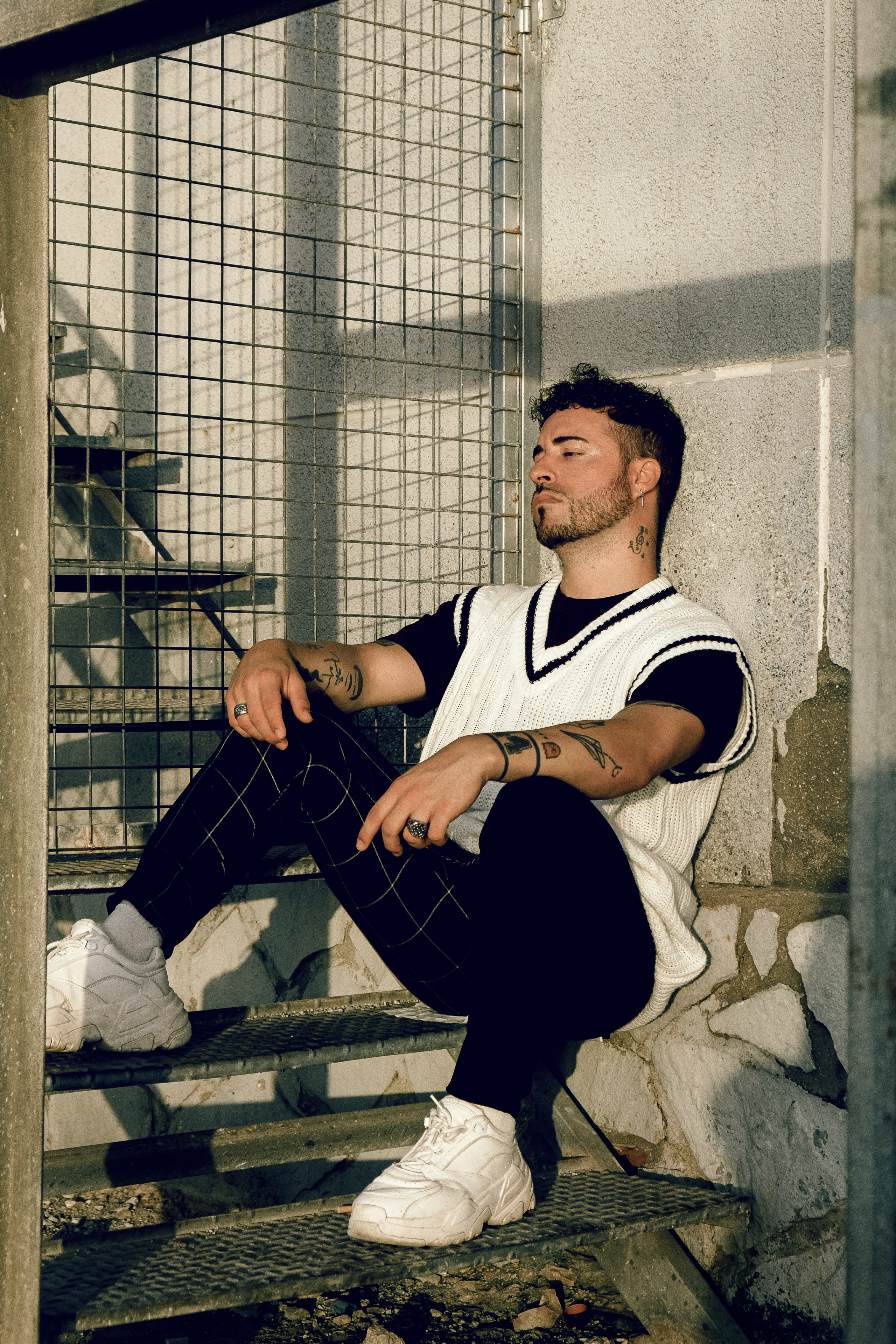 Jonathan Pons. Фотосессия для испанского музыканта