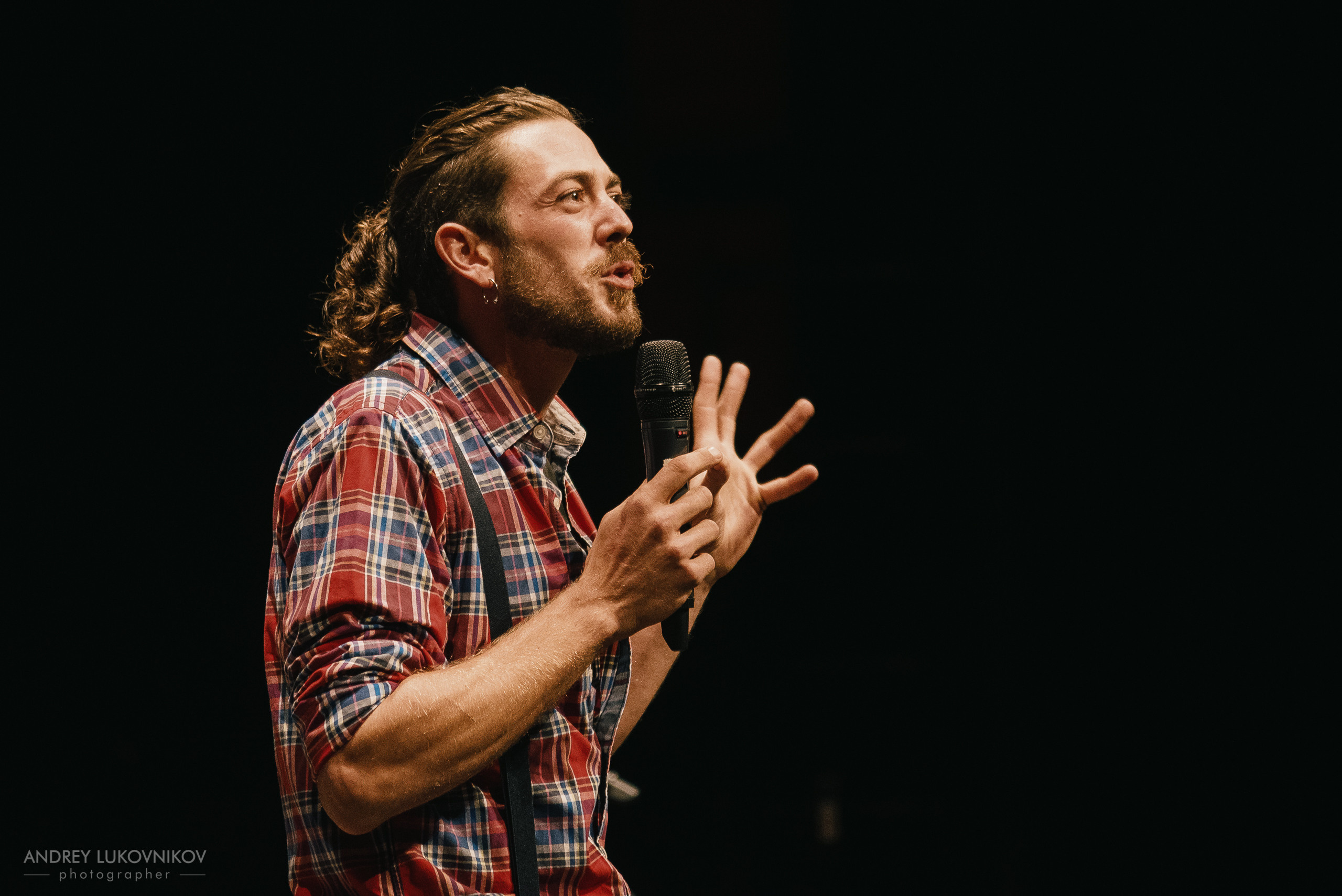 CHE. Фотоотчет с выступления испанских комиков