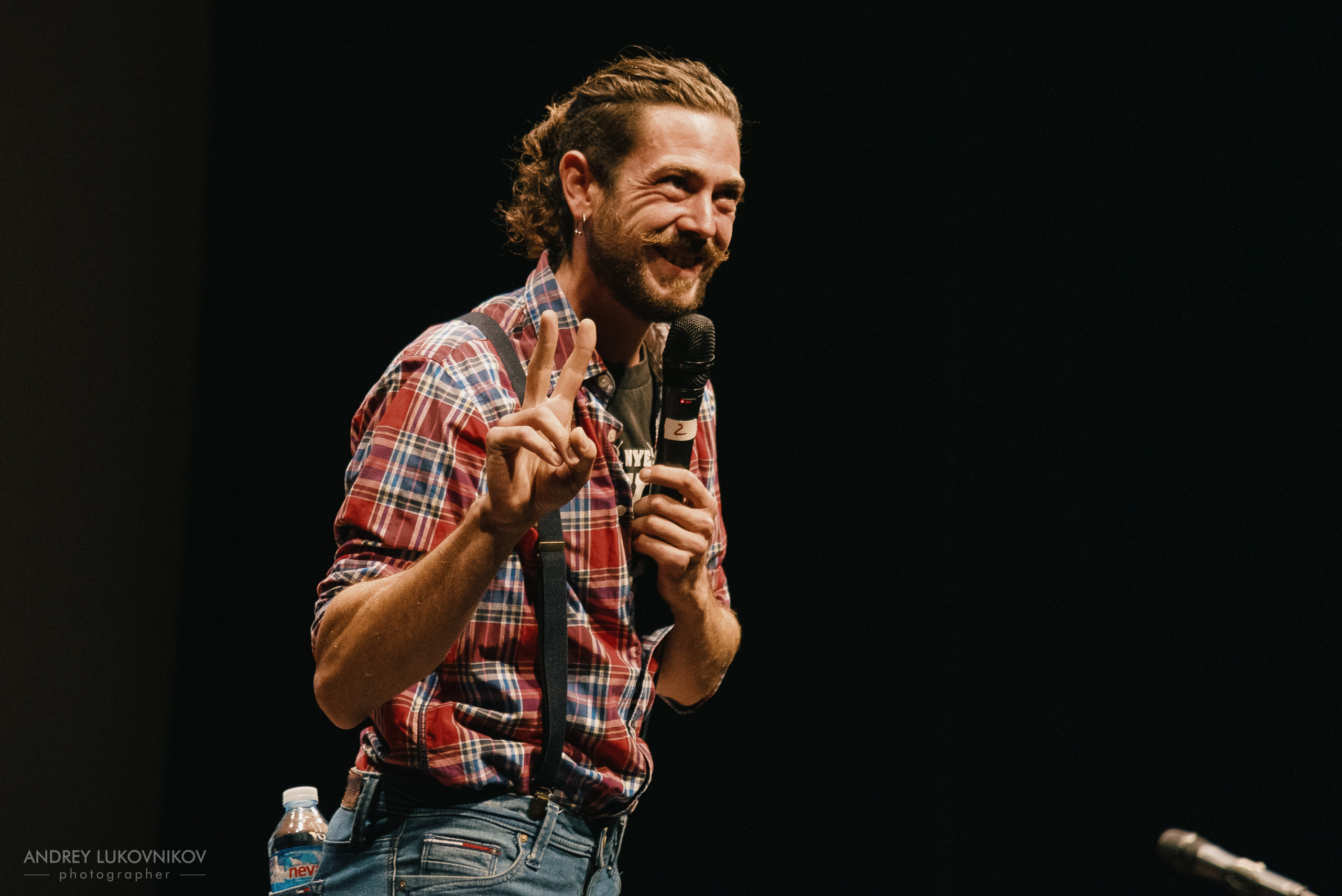 CHE. Фотоотчет с выступления испанских комиков