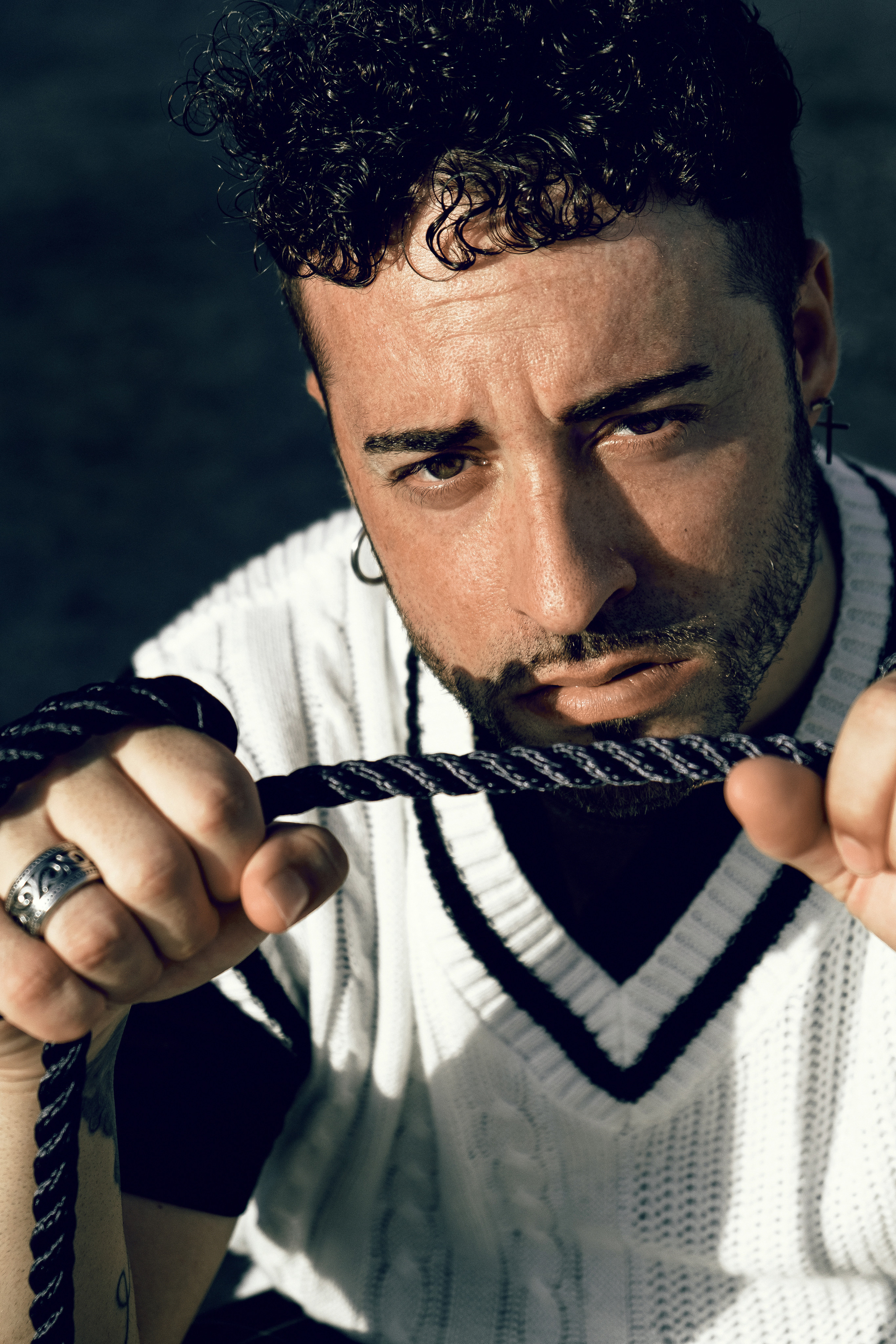 Jonathan Pons. Фотосессия для испанского музыканта