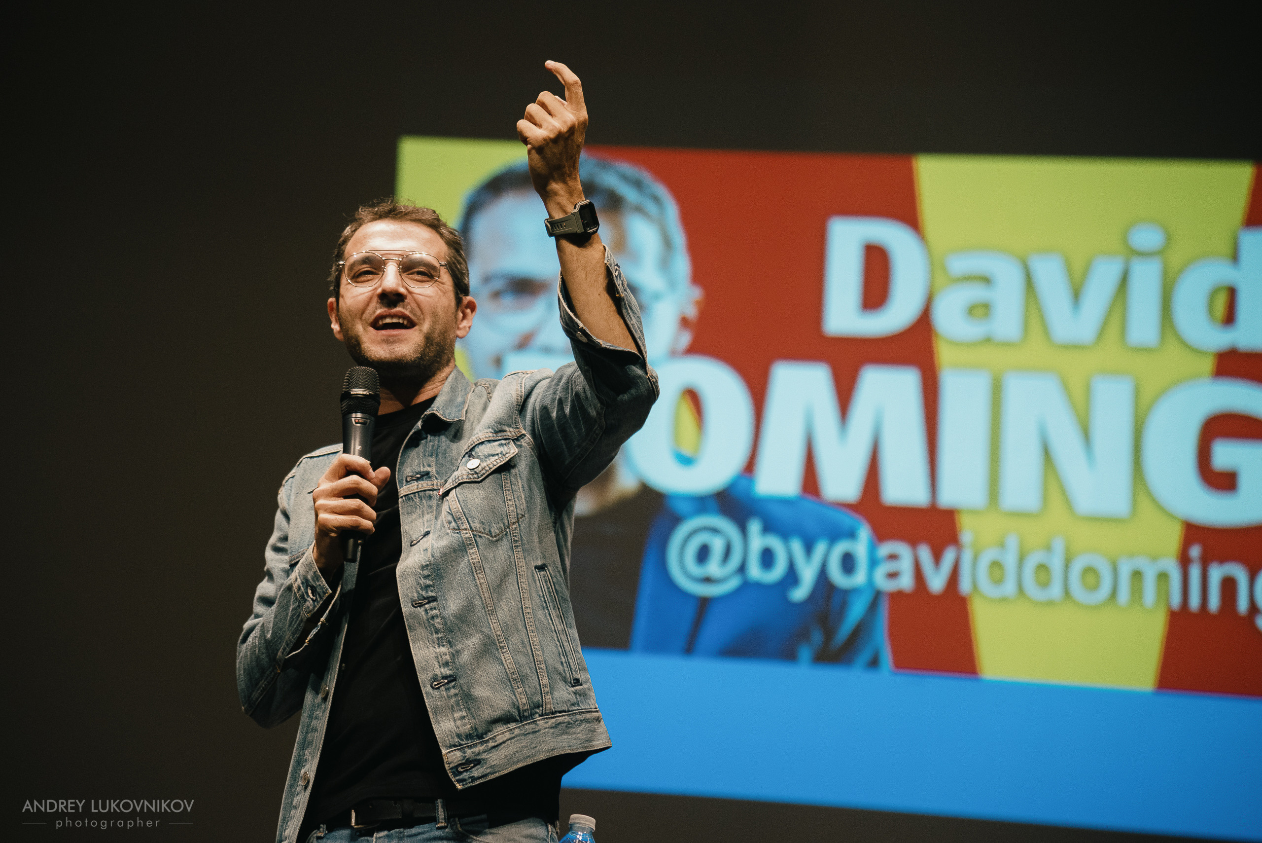 CHE. Фотоотчет с выступления испанских комиков