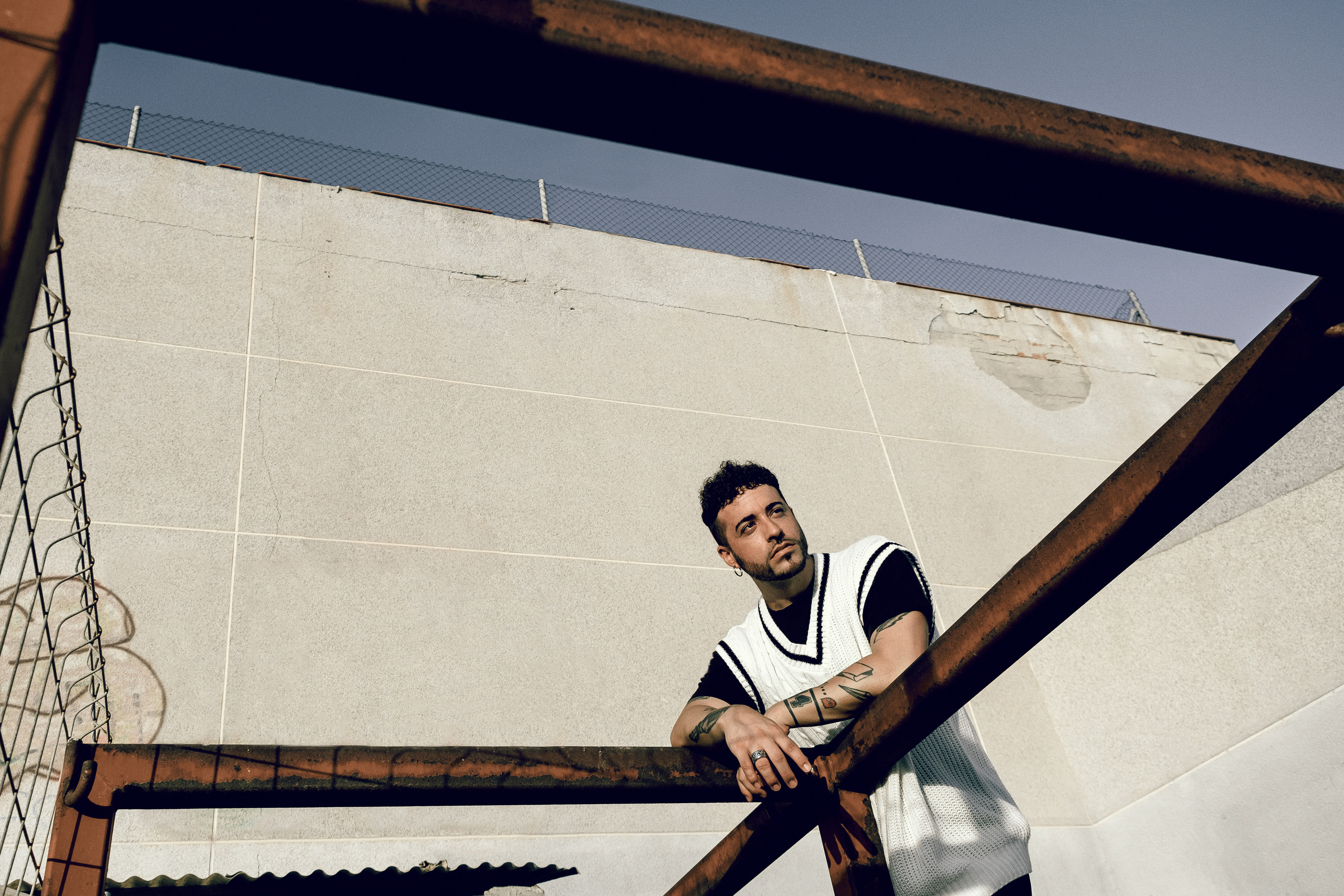 Jonathan Pons. Фотосессия для испанского музыканта