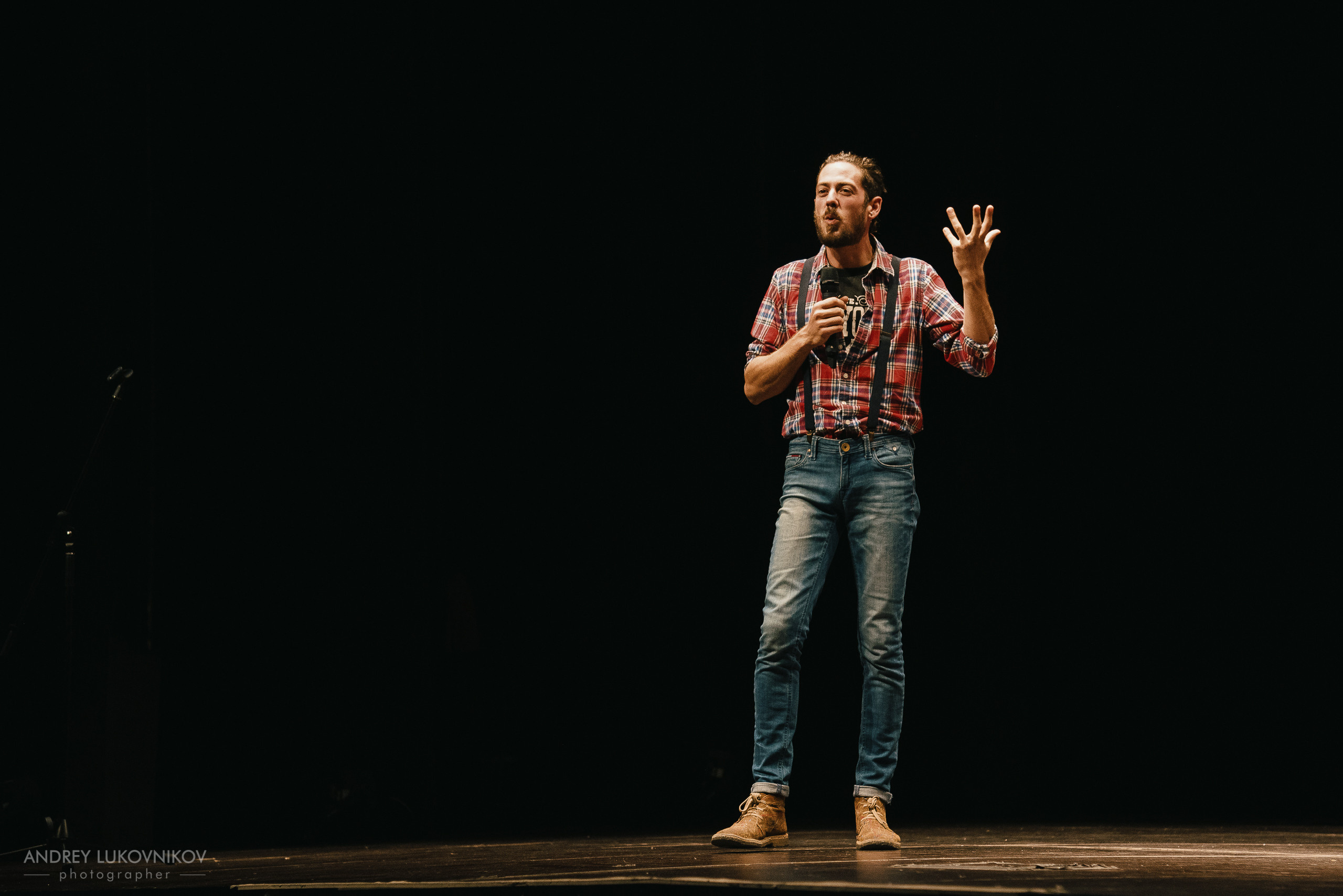 CHE. Фотоотчет с выступления испанских комиков