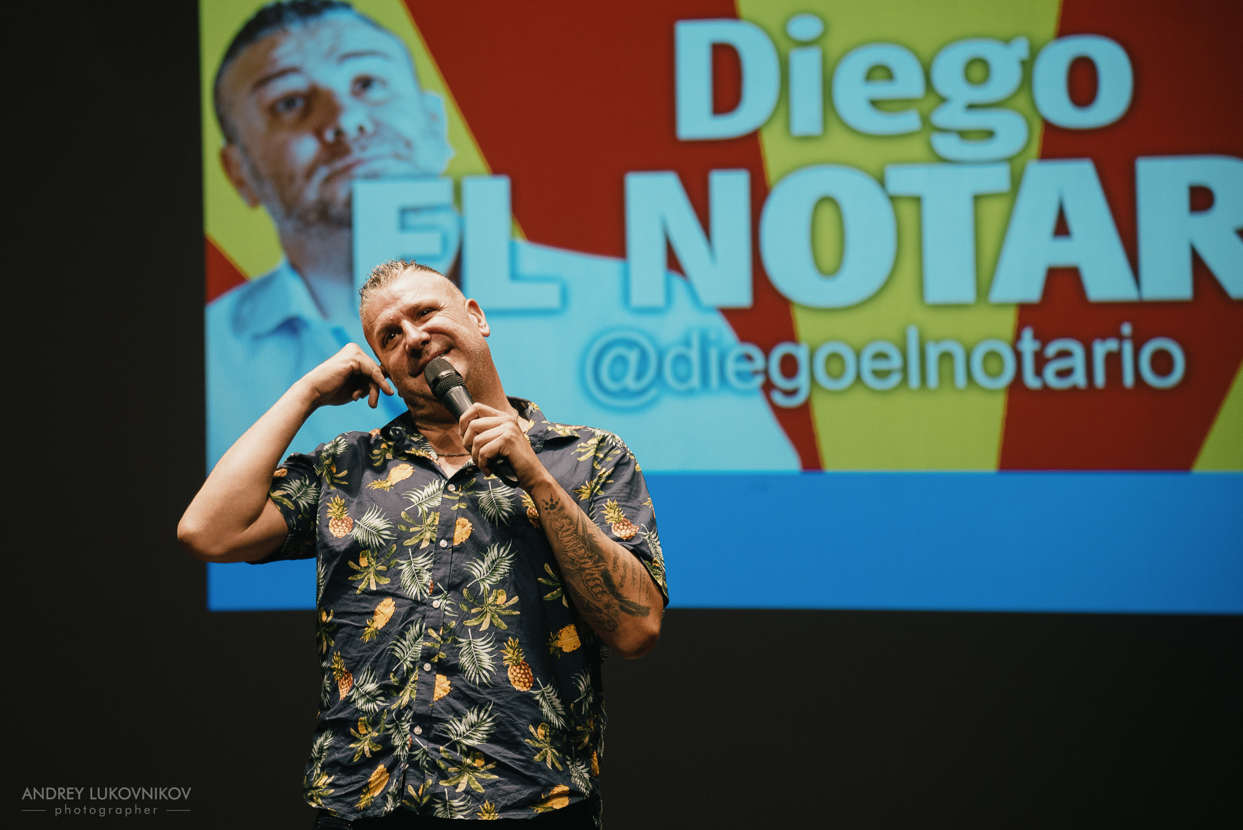 CHE. Фотоотчет с выступления испанских комиков