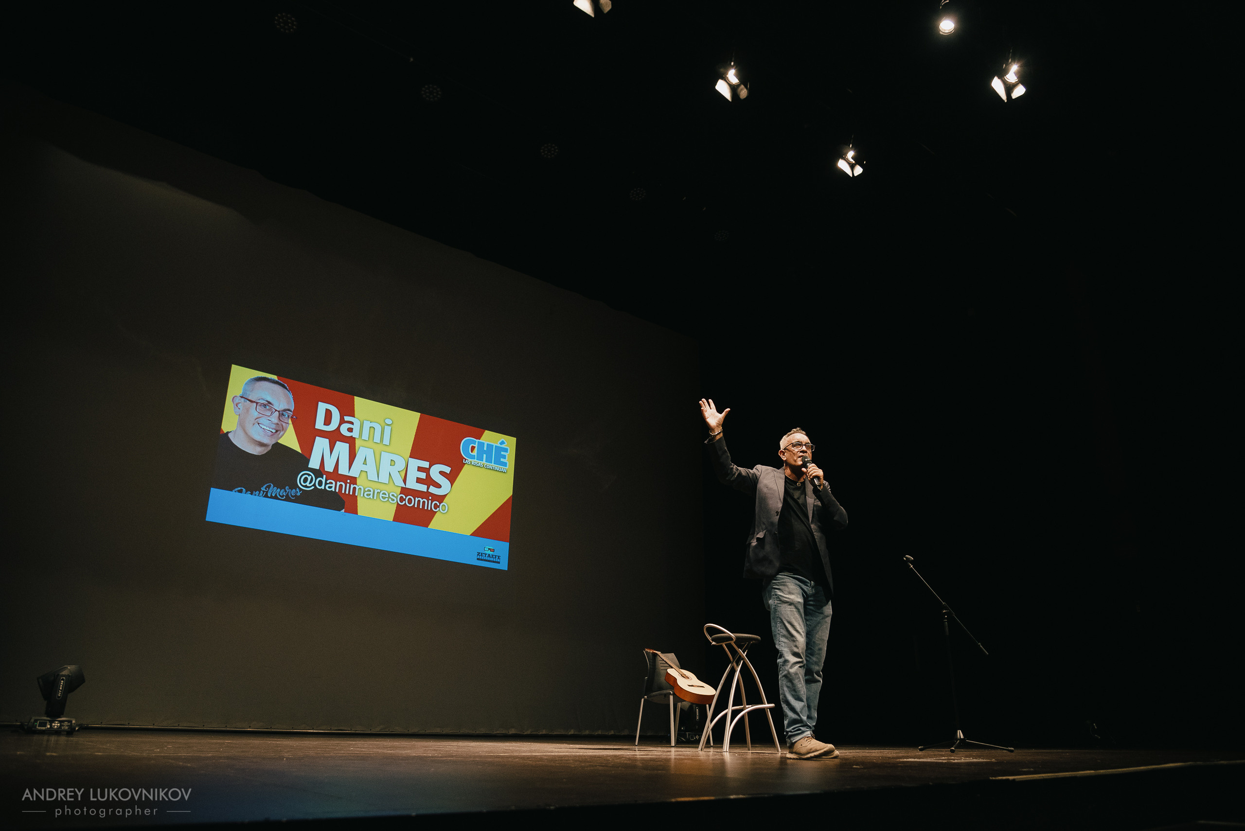 CHE. Фотоотчет с выступления испанских комиков