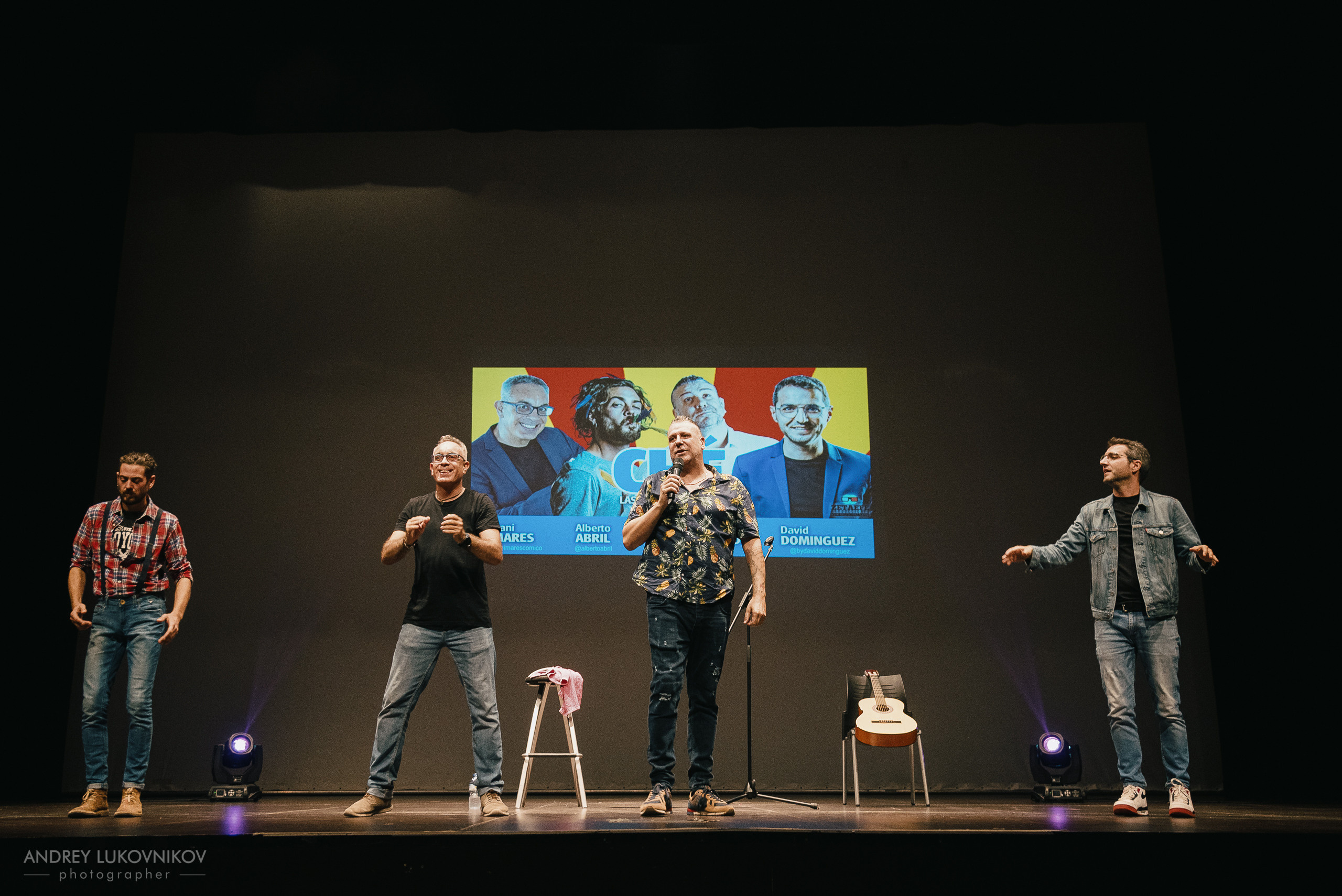 CHE. Фотоотчет с выступления испанских комиков
