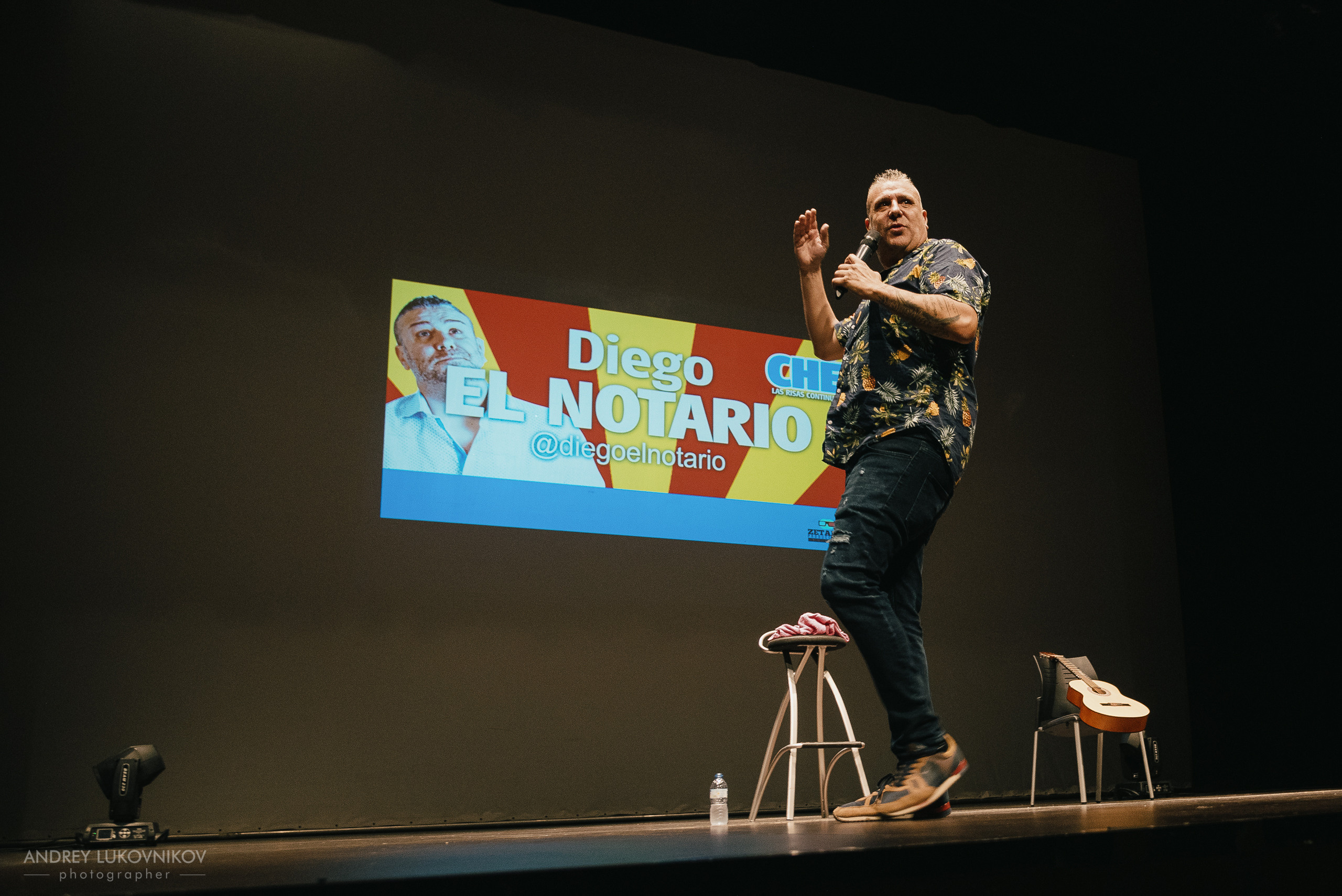 CHE. Фотоотчет с выступления испанских комиков