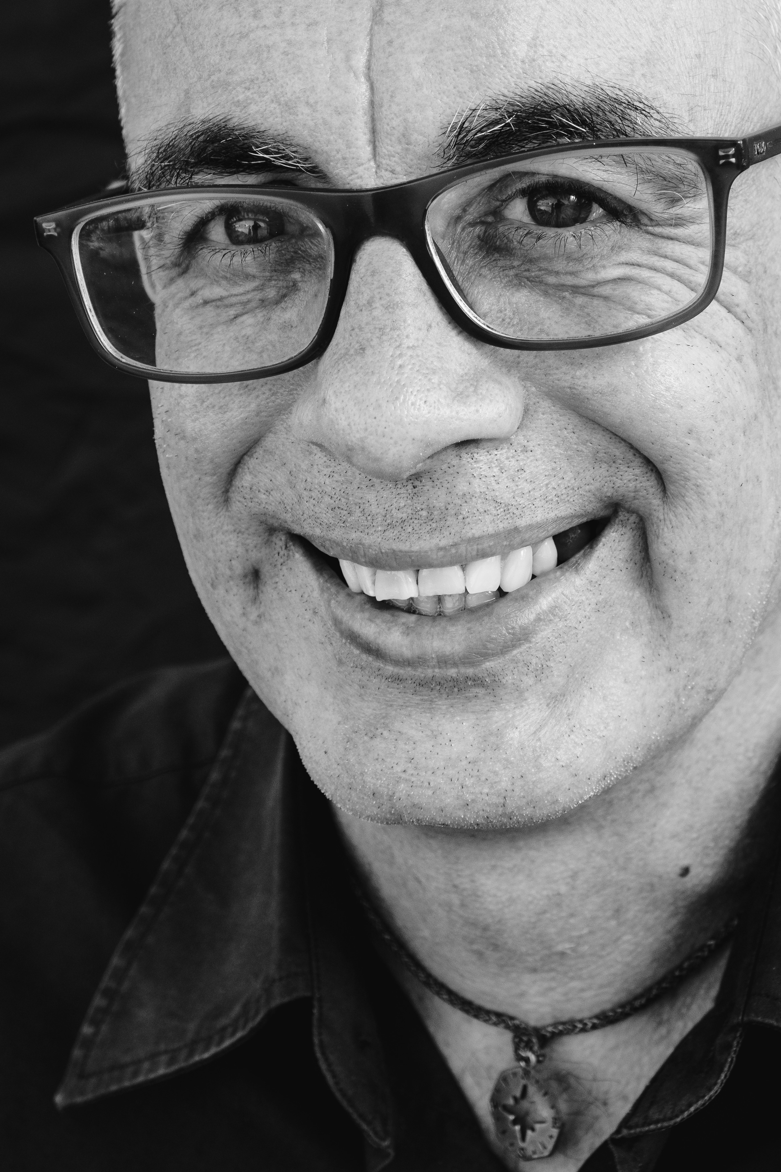 Dani Mares. A fun photo session for an artist