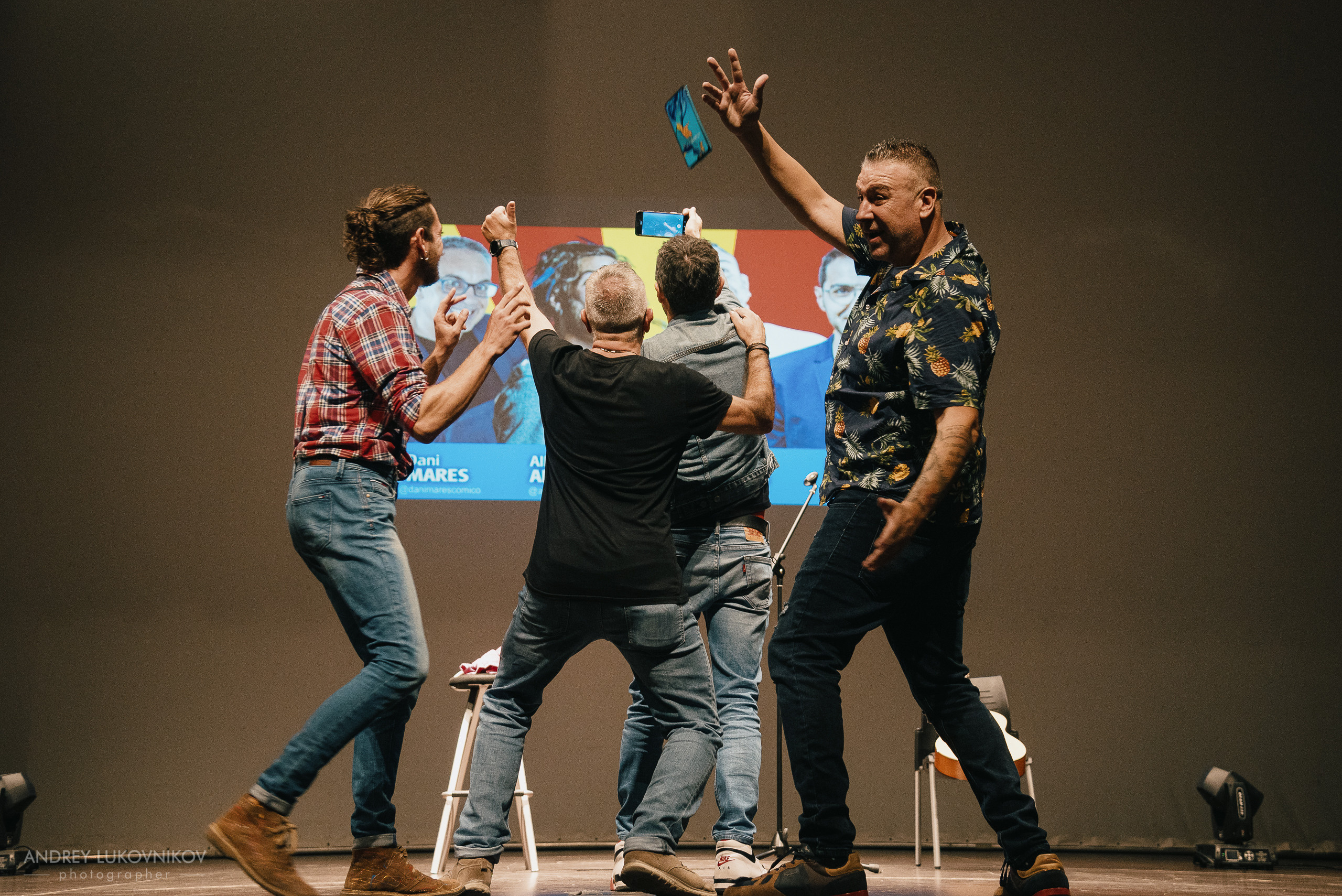 CHE. Фотоотчет с выступления испанских комиков