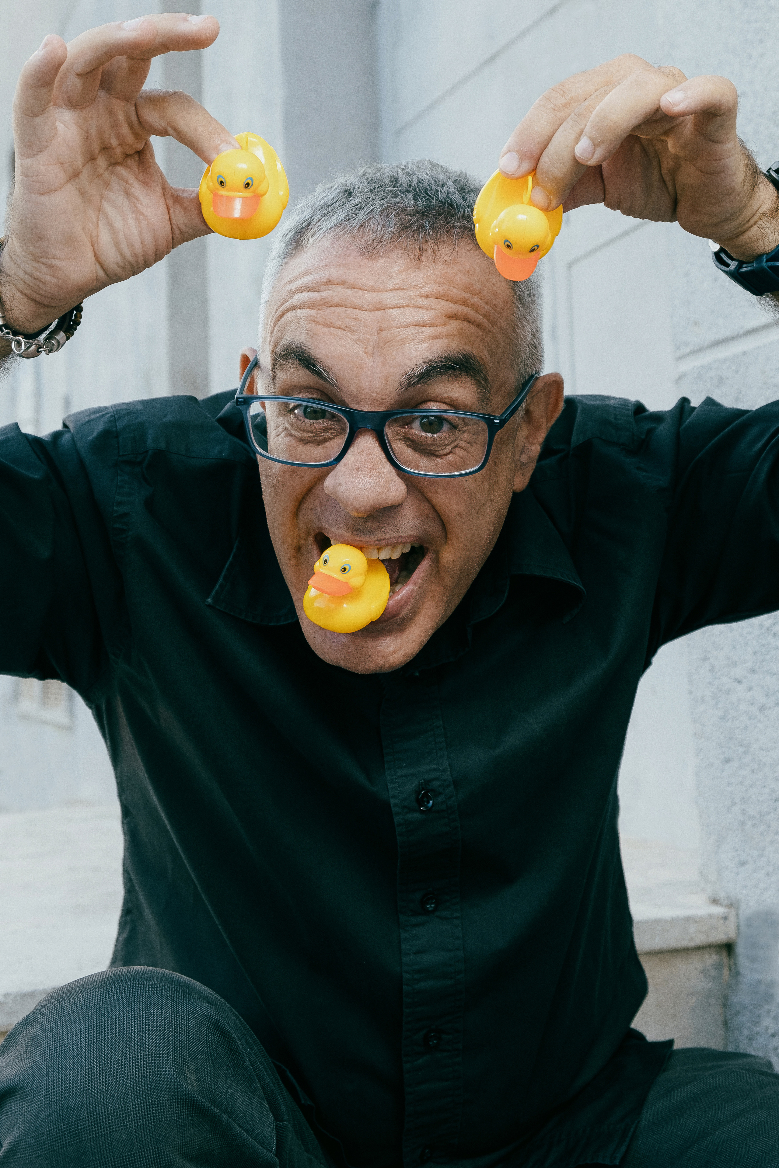 Dani Mares. A fun photo session with ducks for an artist