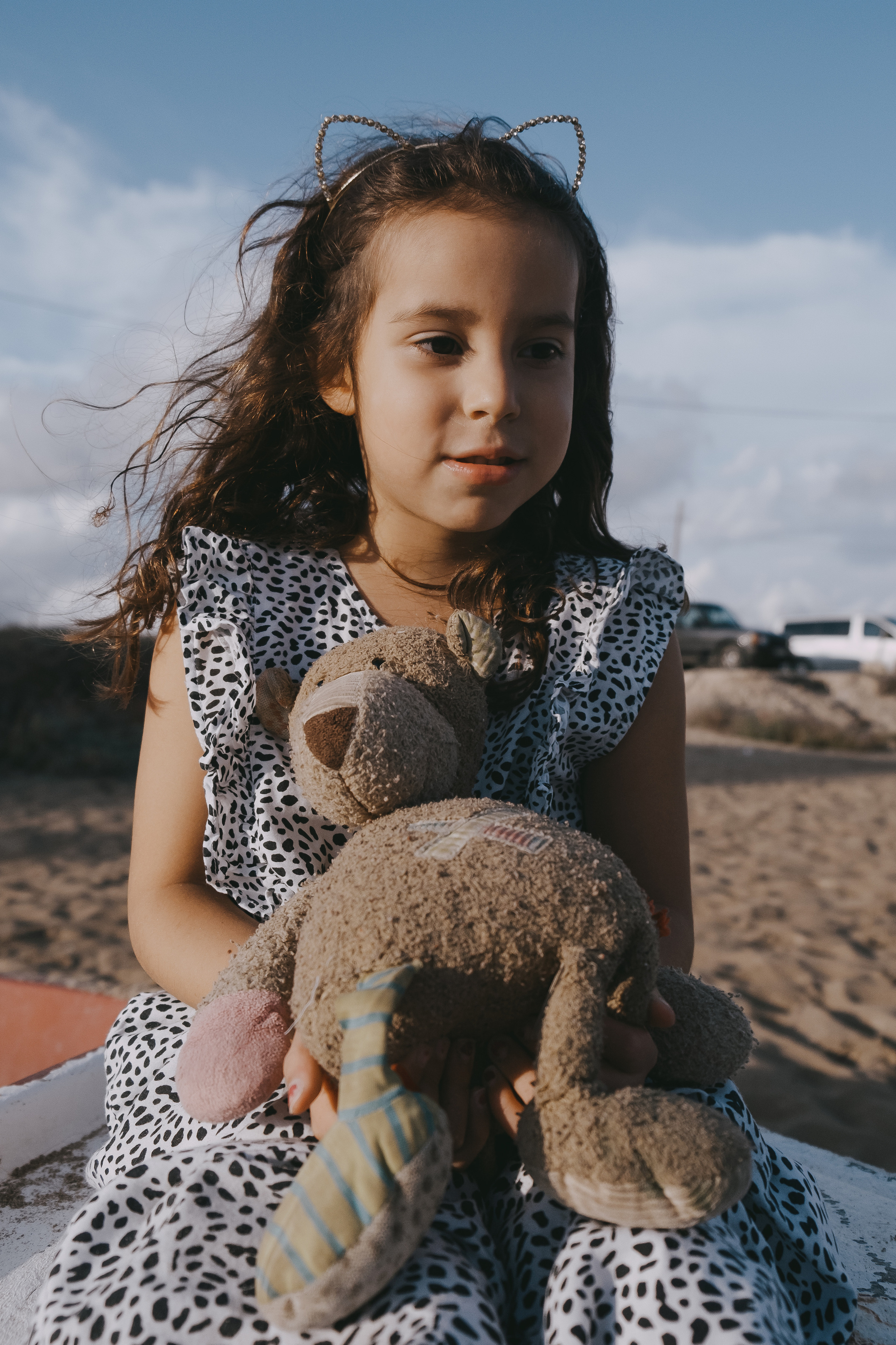 Fun family photo session on the beach