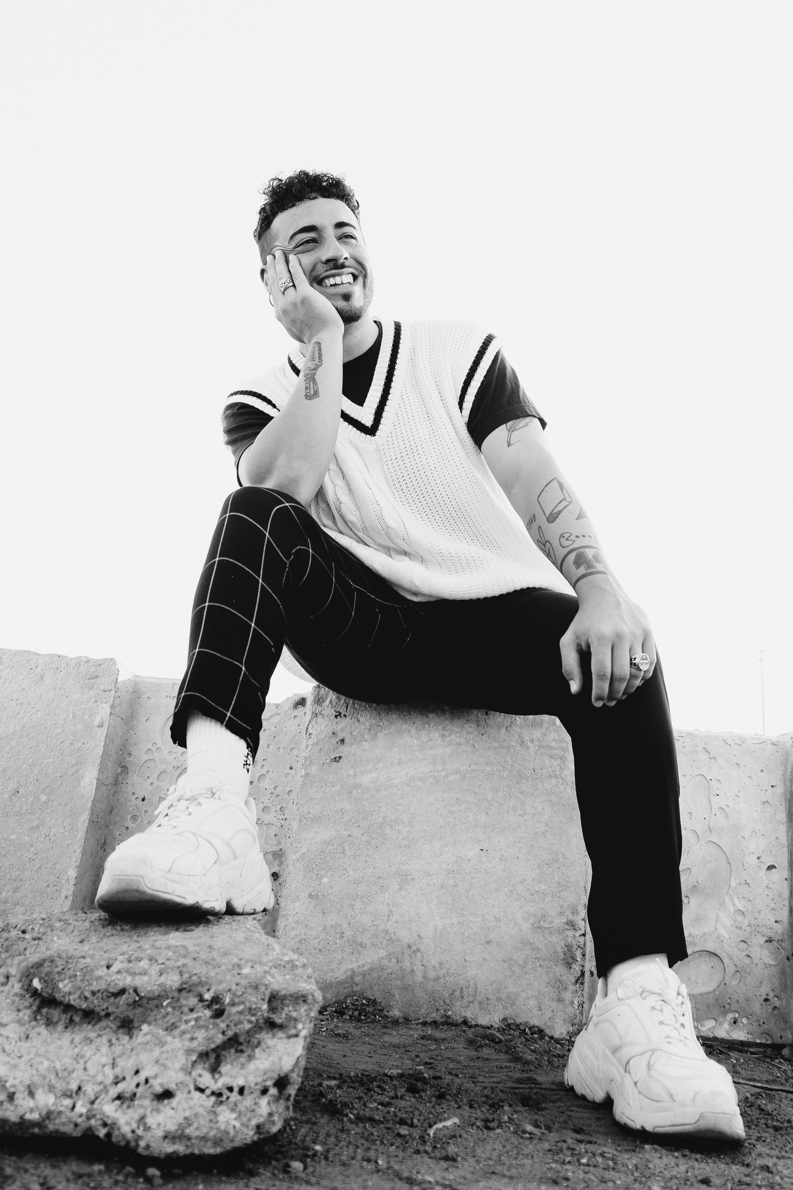 Jonathan Pons. Фотосессия для испанского музыканта