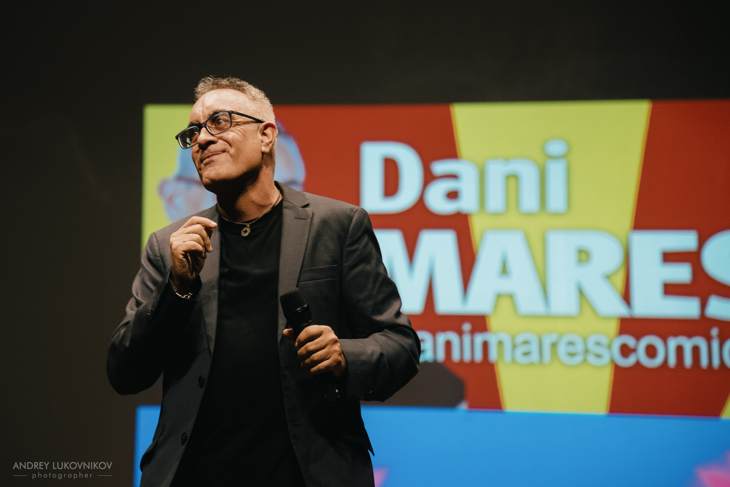 CHE. Фотоотчет с выступления испанских комиков