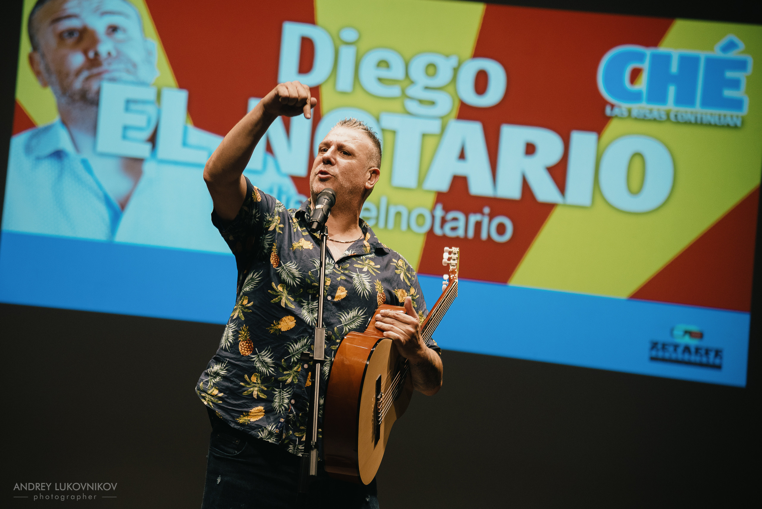 CHE. Фотоотчет с выступления испанских комиков