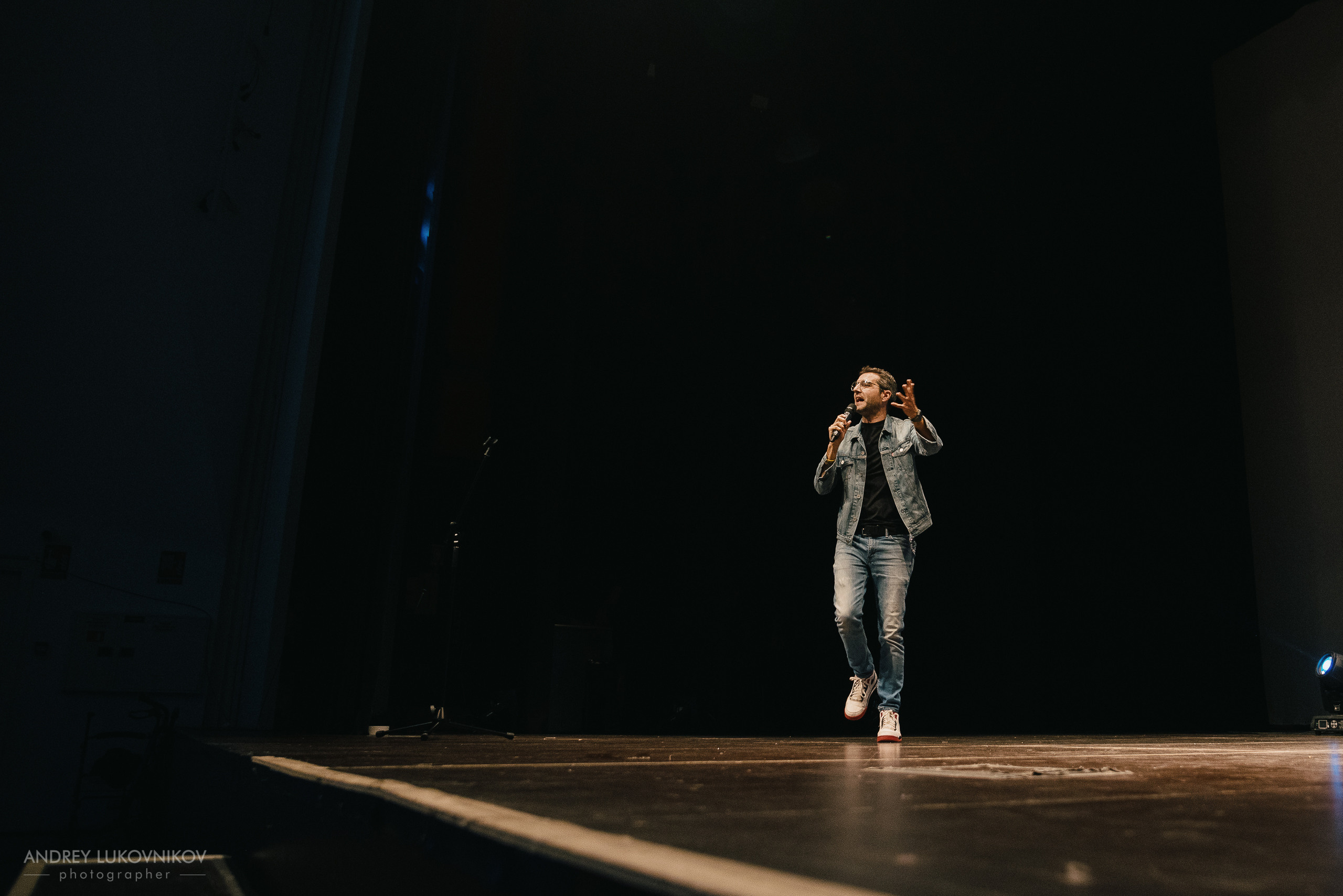 CHE. Фотоотчет с выступления испанских комиков