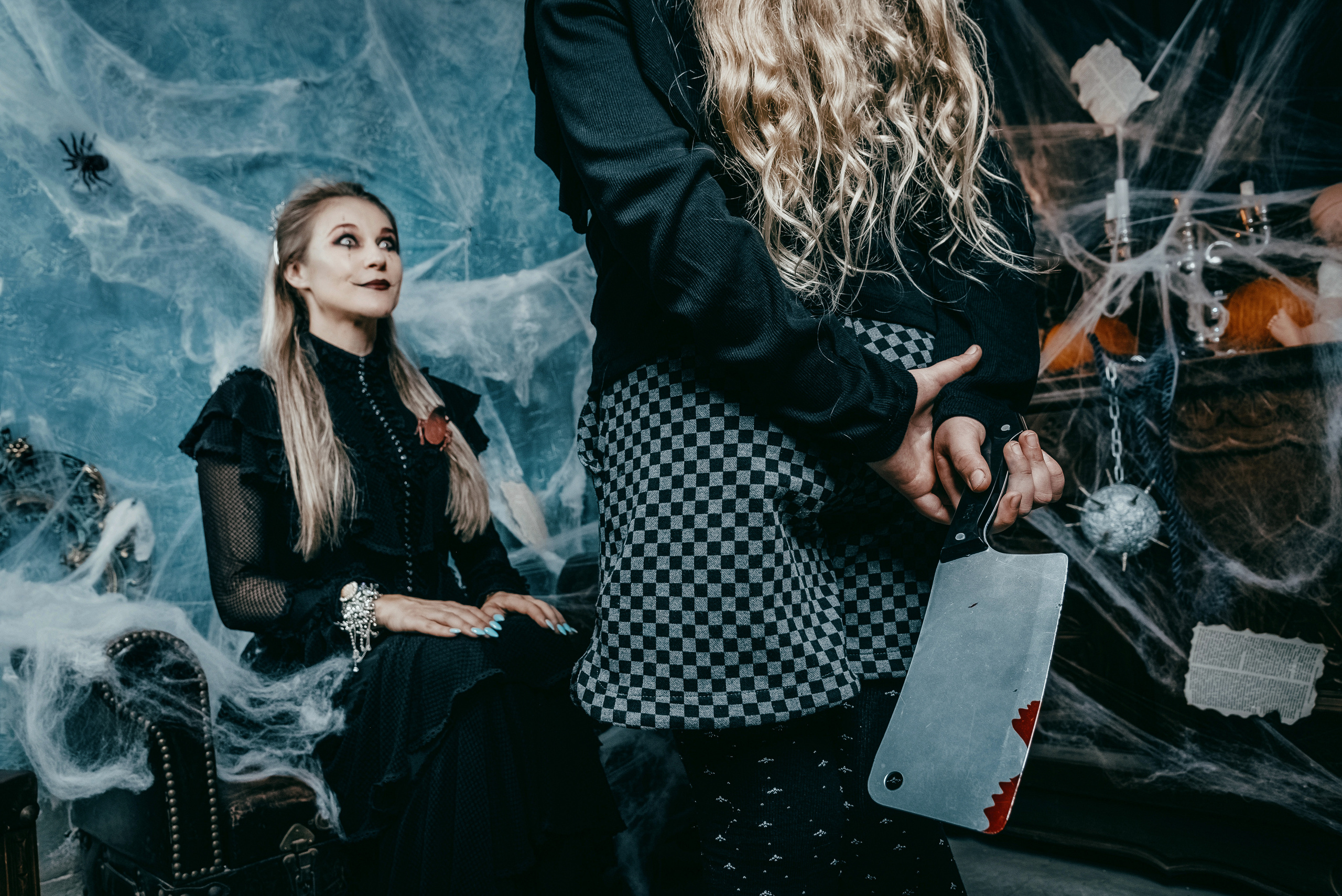 Тематическая студийная фотосессия в стиле Хэллоуин