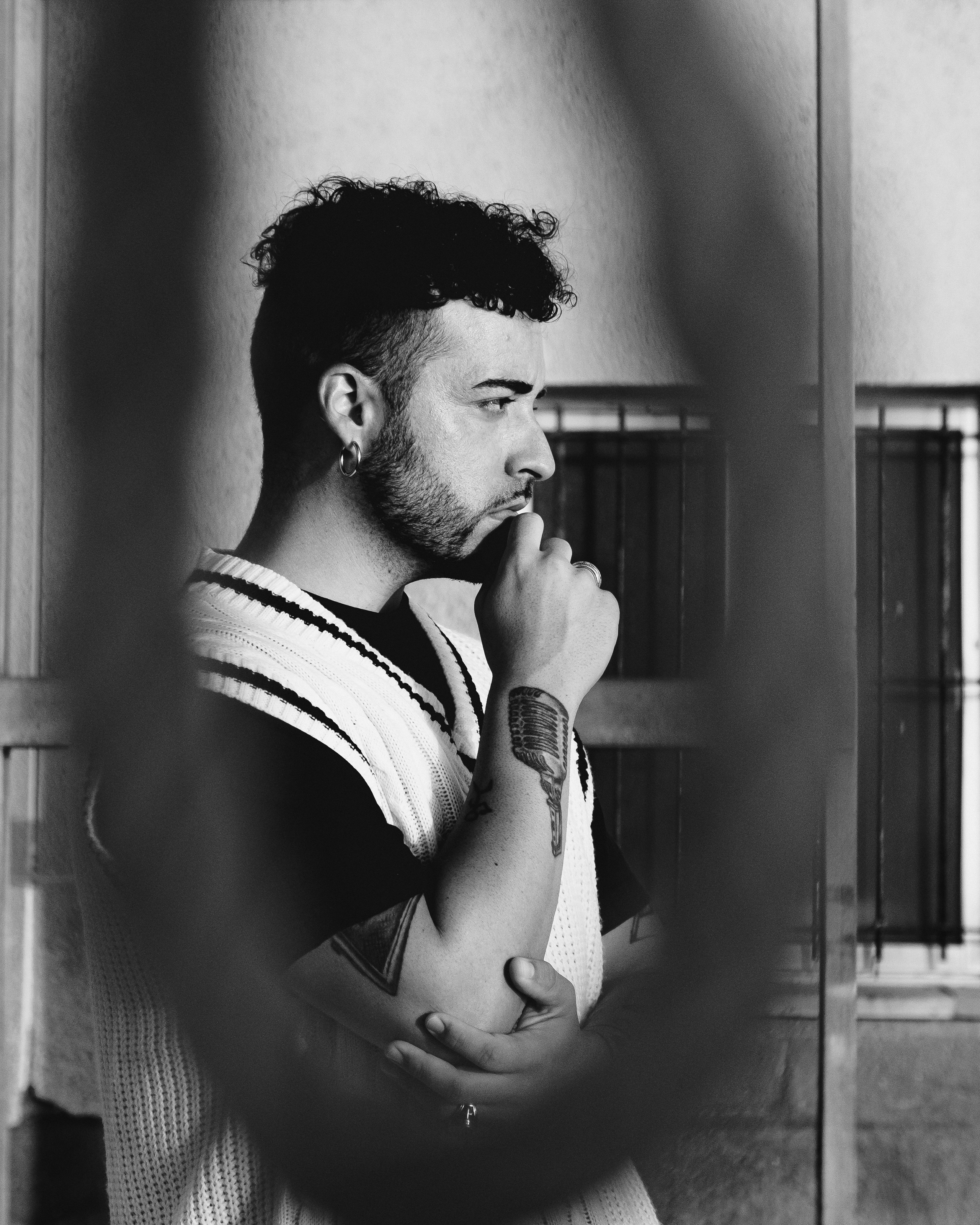 Jonathan Pons. Фотосессия для испанского музыканта