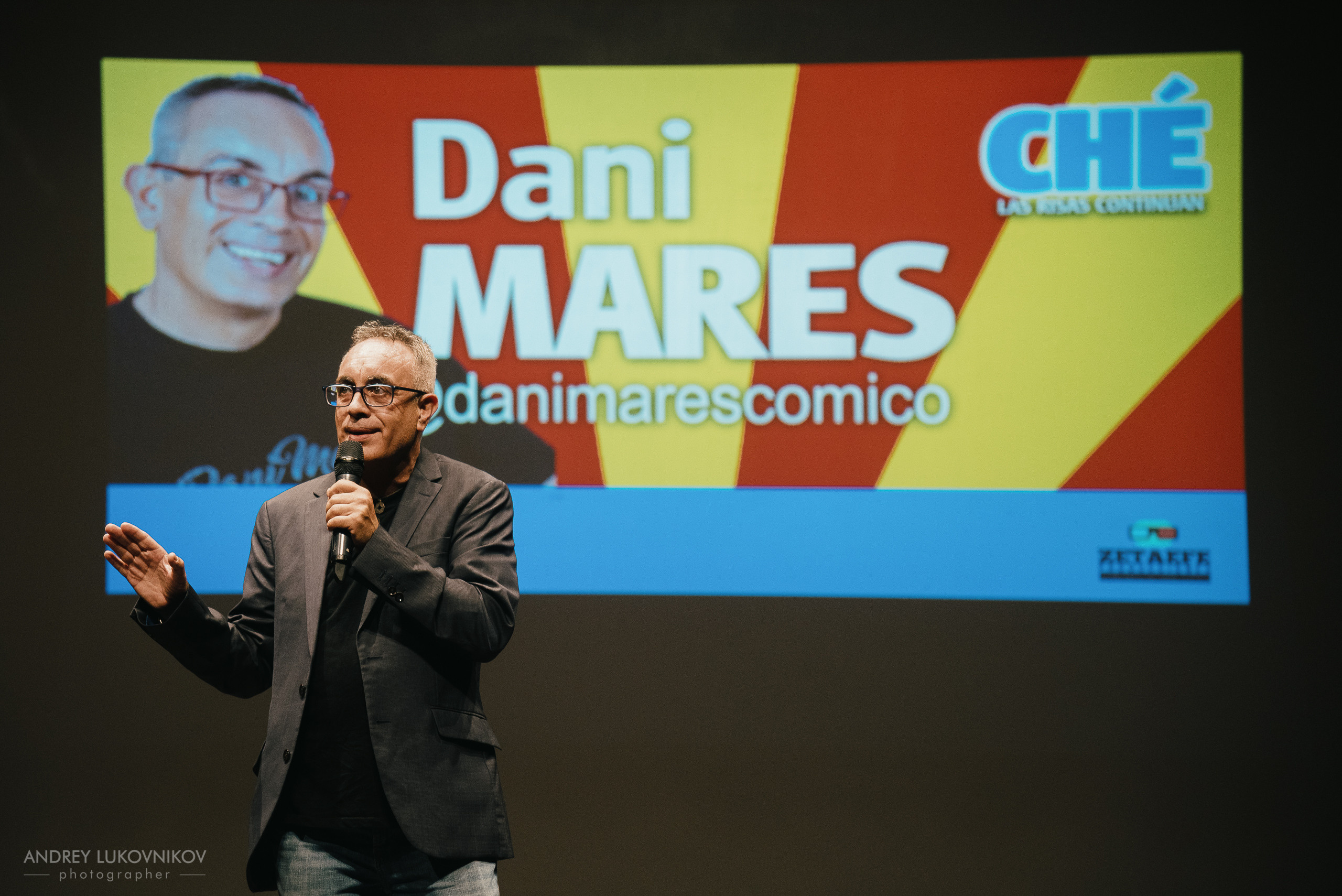 CHE. Фотоотчет с выступления испанских комиков