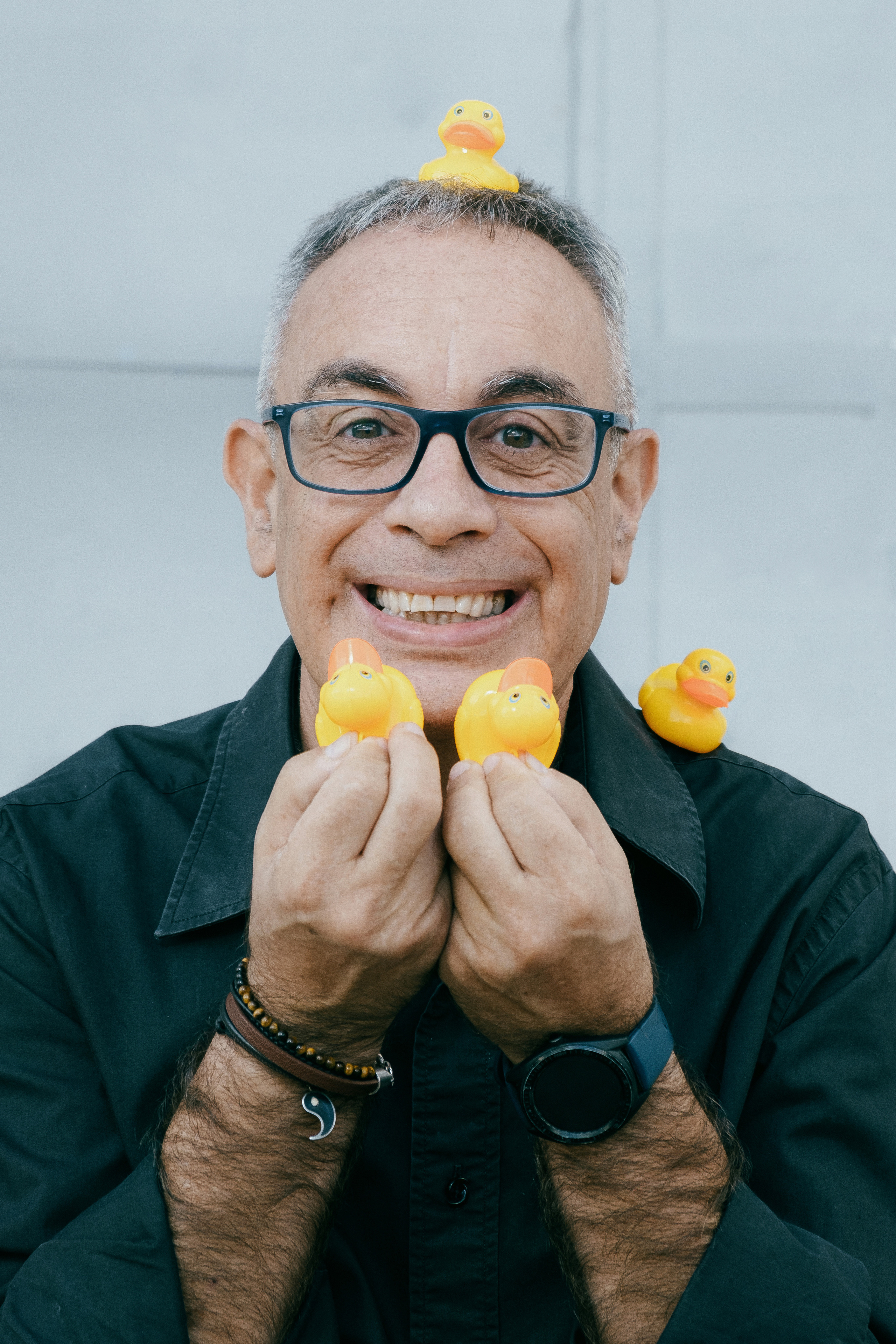 Dani Mares. A fun photo session with ducks for an artist