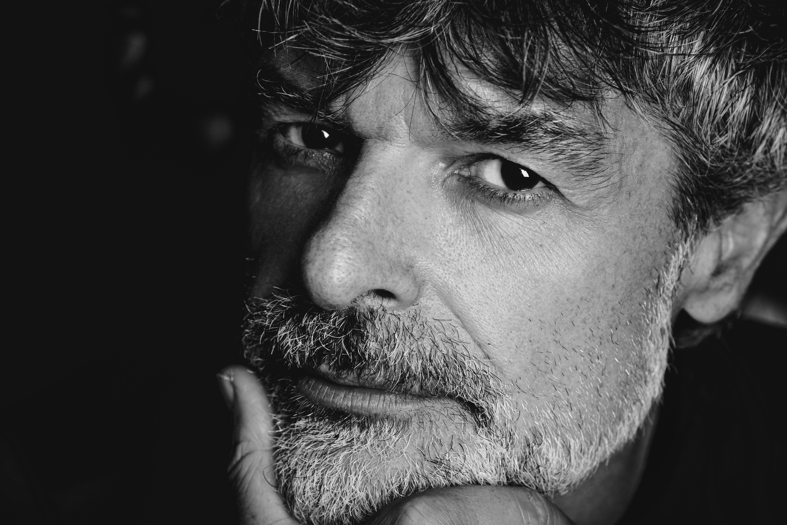 Nacho Guerreros. Studio photo session for a Spanish actor