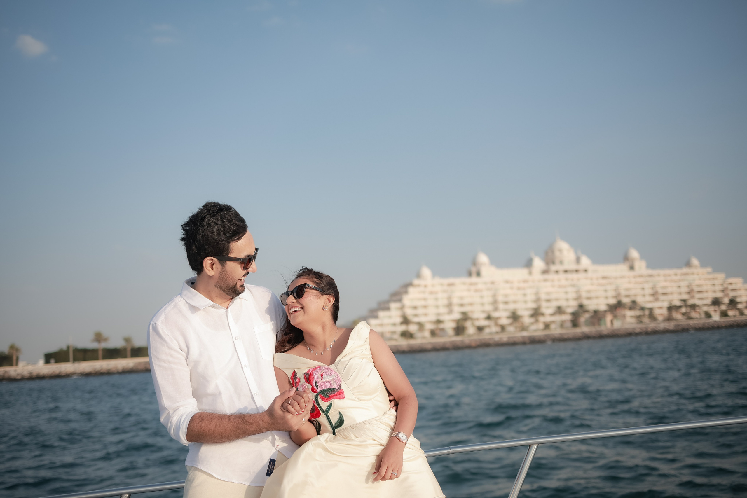 COUPLE SESSIONS. Love Emotions Weddings
