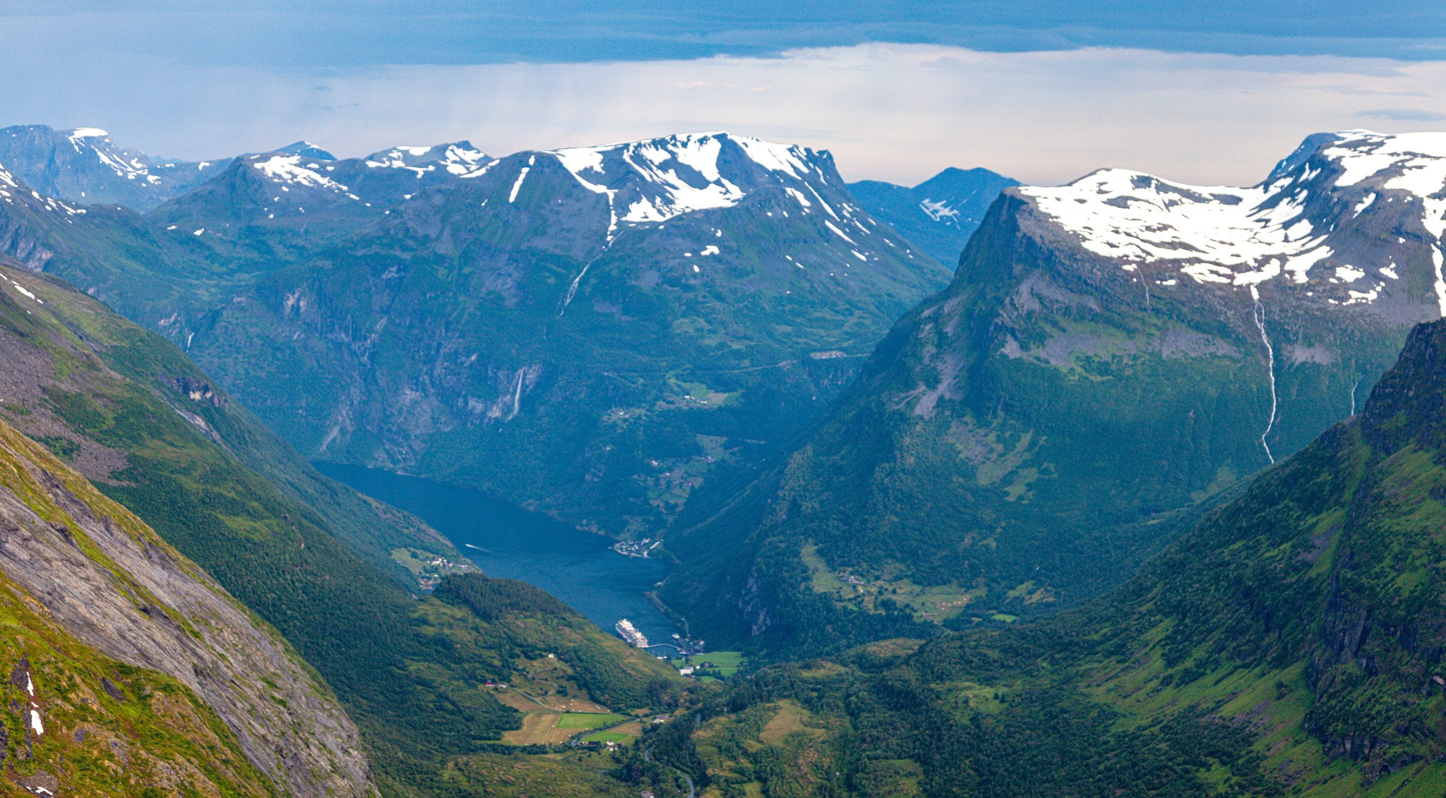 136.20.7.2022.Dalsnibba + (Djupvatnet/Geirangerfjord). Путешествия в формате 360......