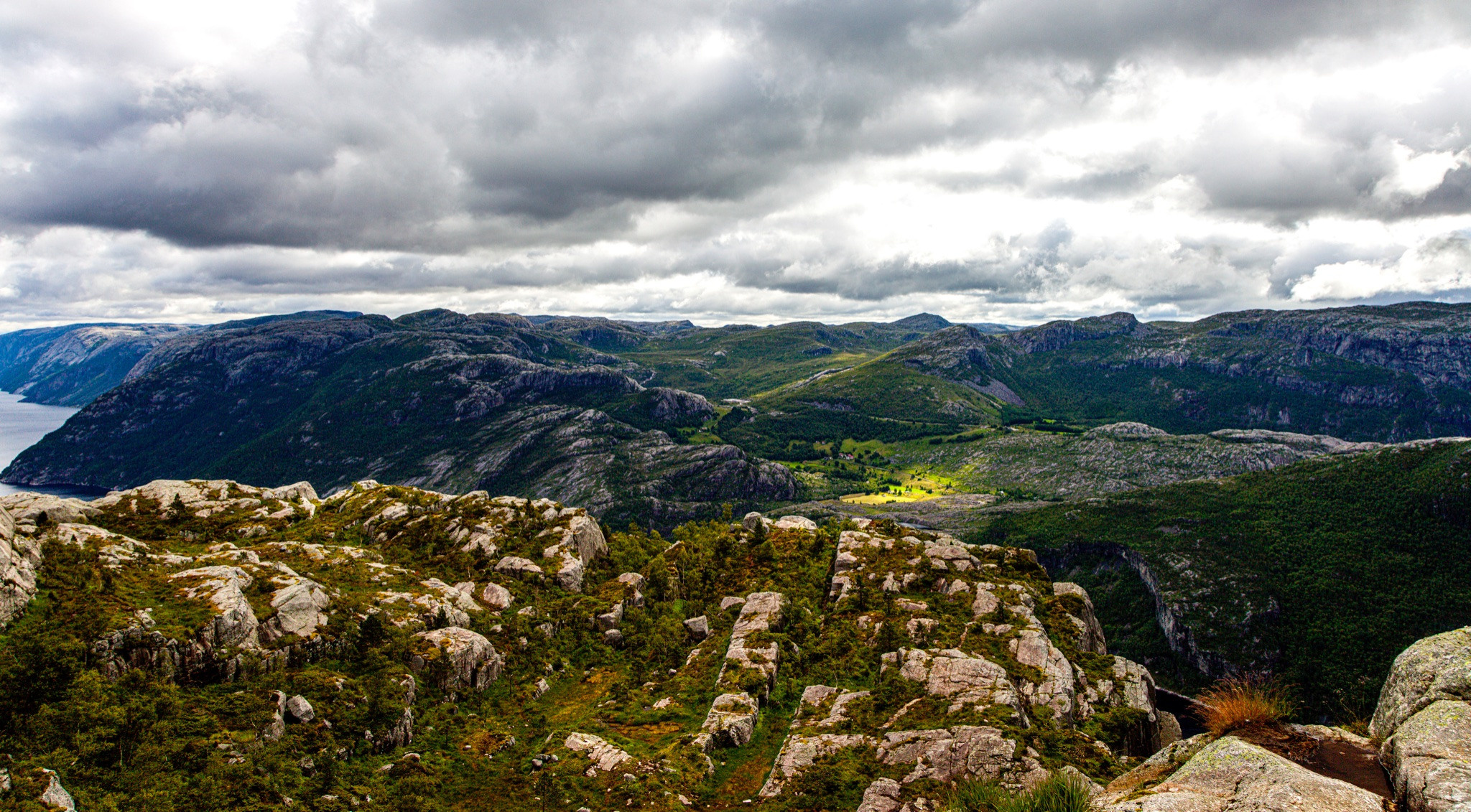 127.16.7.2022.Preikestolen.Norway. Путешествия в формате 360......