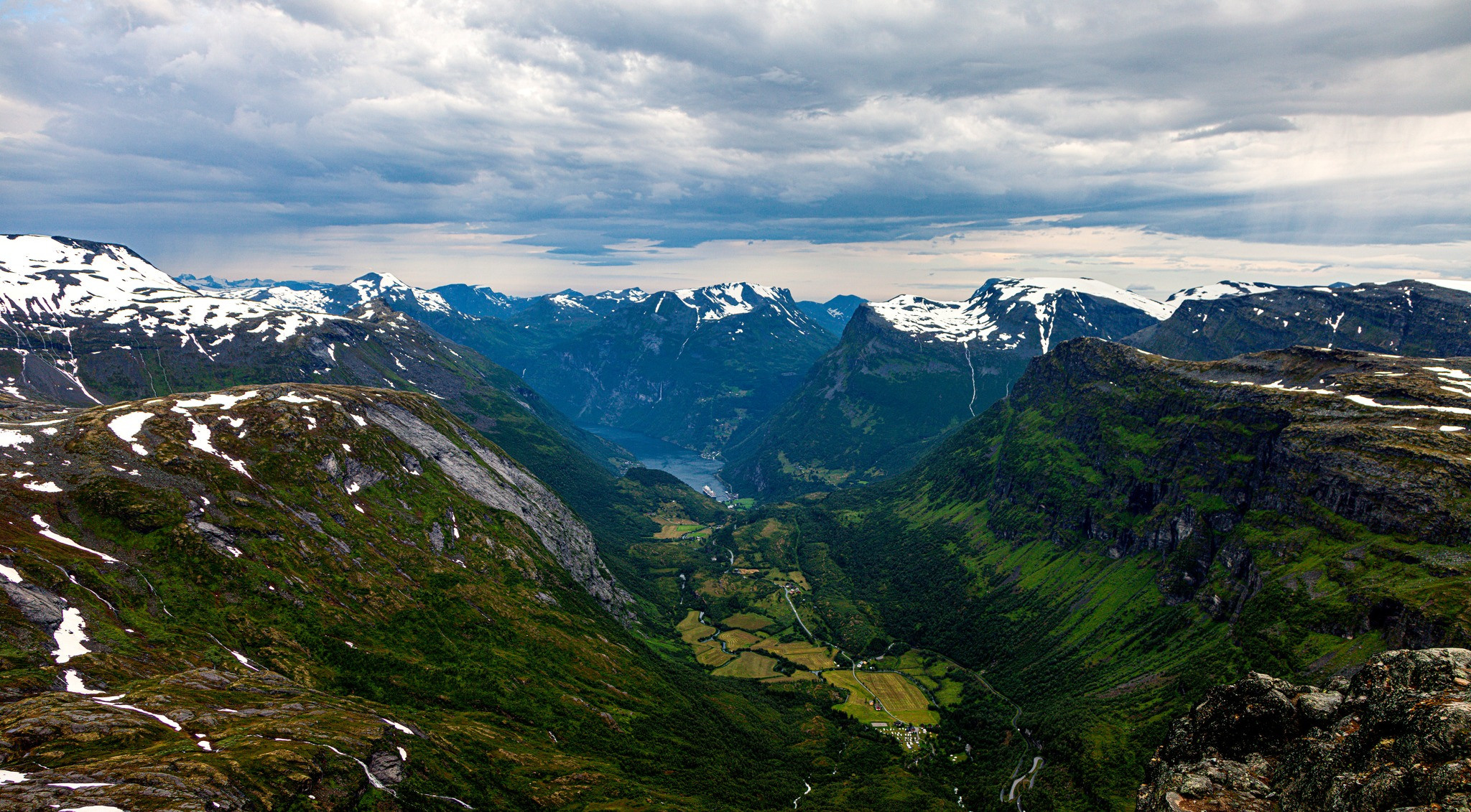 136.20.7.2022.Dalsnibba + (Djupvatnet/Geirangerfjord). Путешествия в формате 360......