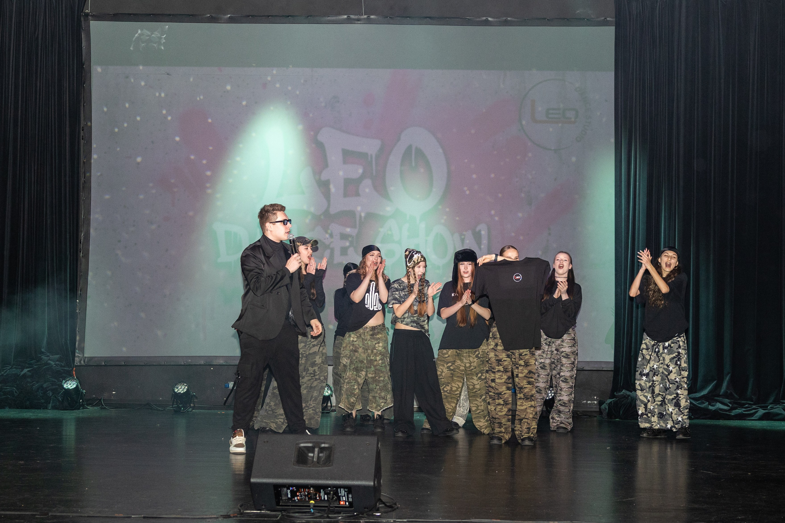 LEO DANCE SHOW WINTER 2025. Семейный и детский фотограф в Варшаве Мила Бобровская