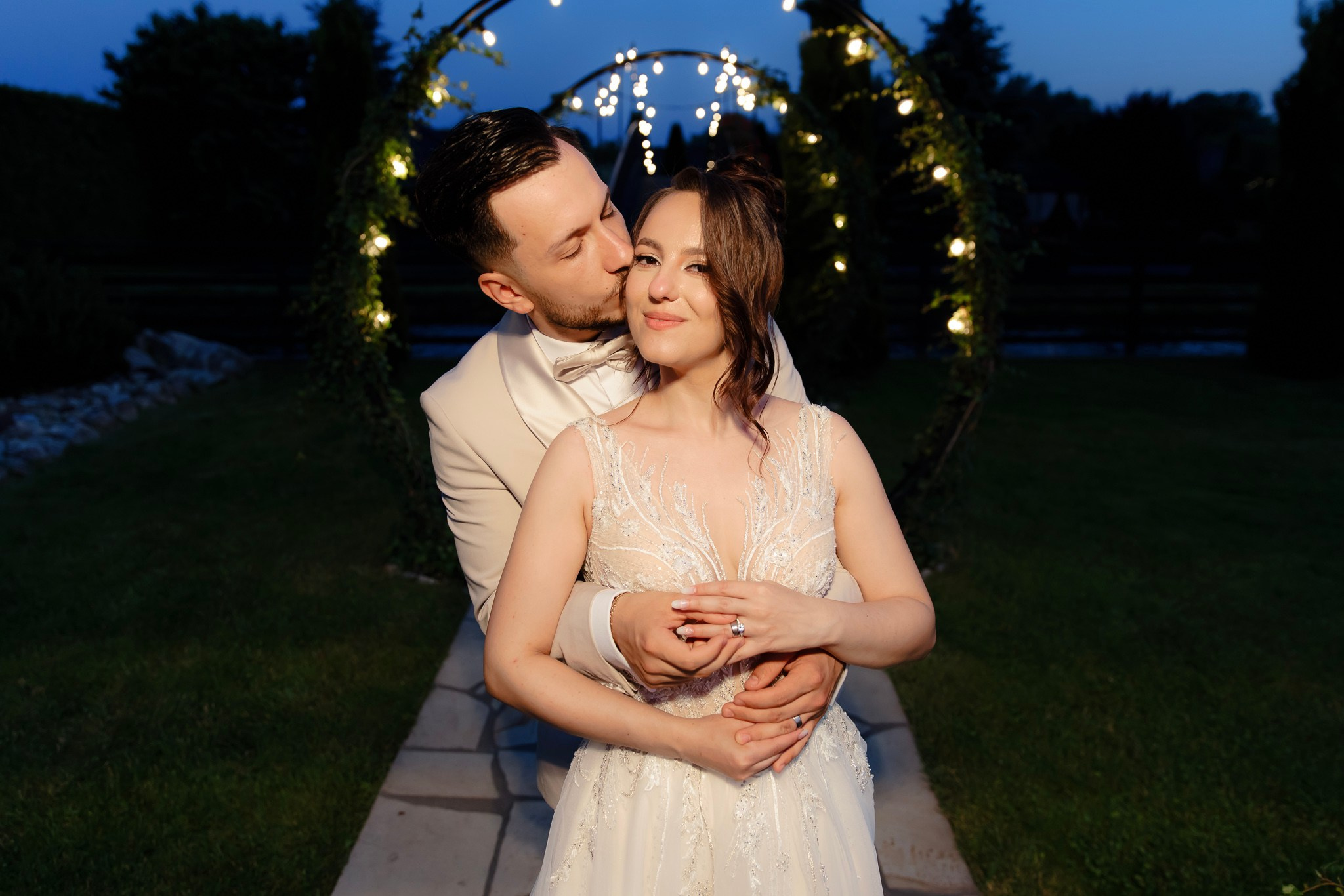 Ioana & Ionuț | Nuntă de poveste la Păstrăvăria Poiana din Mălini județul Suceava. Servicii foto-video profesionale, pentru momente de neuitat