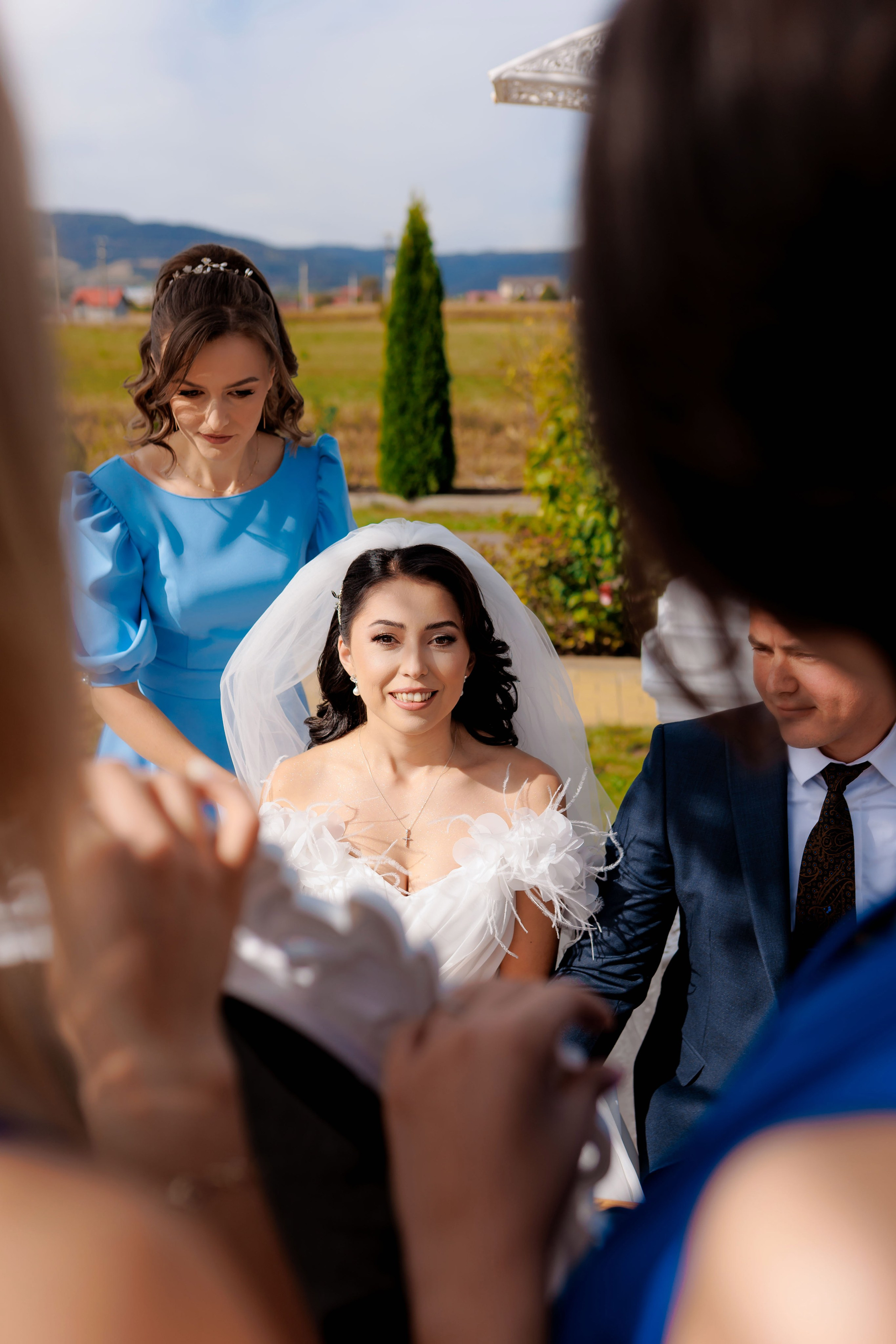 Loredana & Emilian – Ziua Nunții | Videografie - fotografie Botez Suceava, Iași, Botoșani. Servicii foto-video profesionale, pentru momente de neuitat
