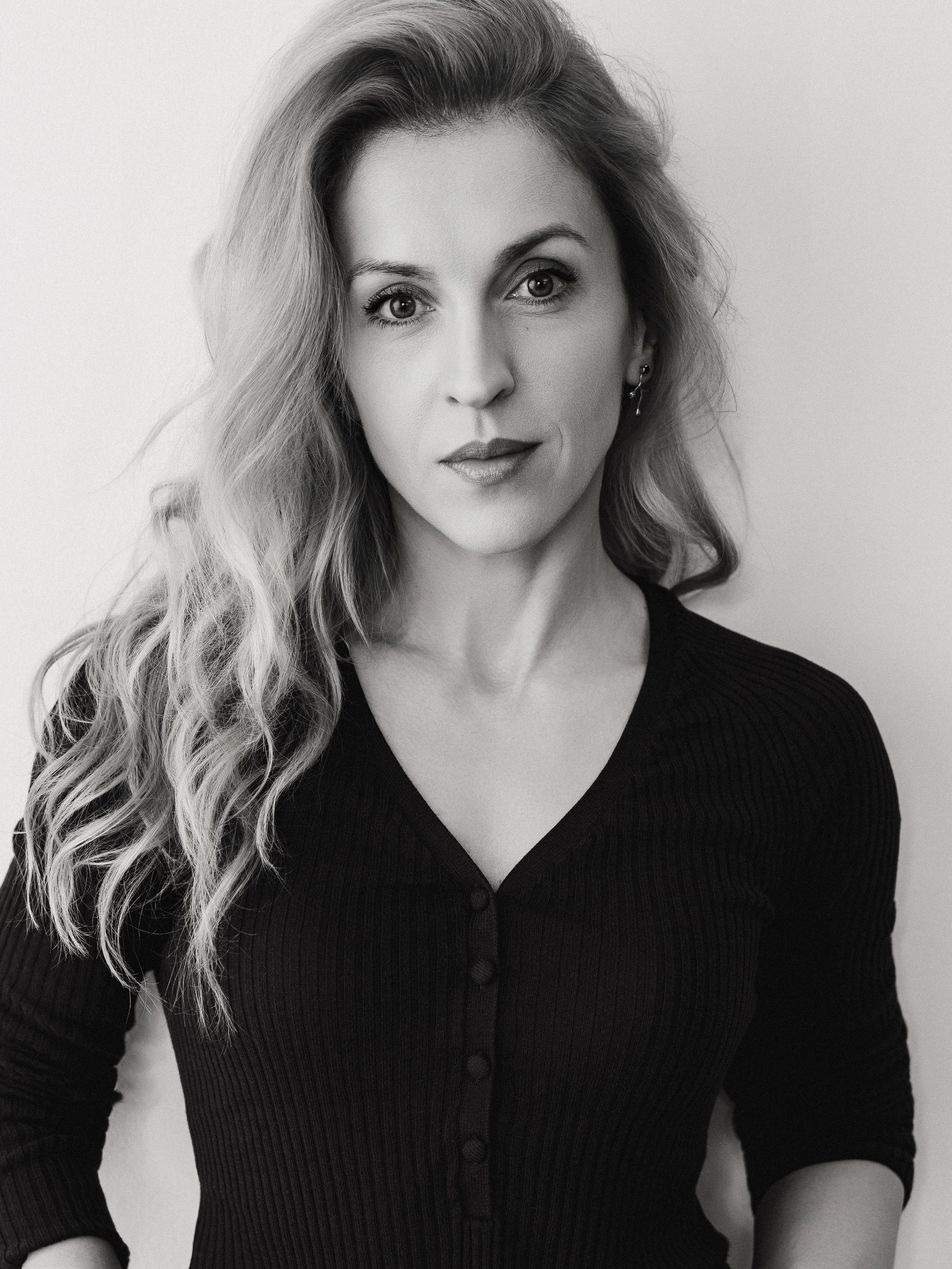 Доротея. Евгения Найденова – брандов и портретен фотограф | България, Европа