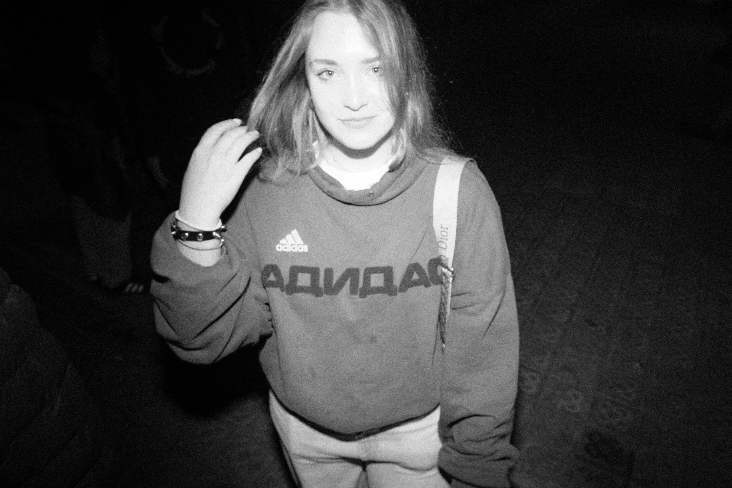 KROVOSTOK. SERA STUDIA