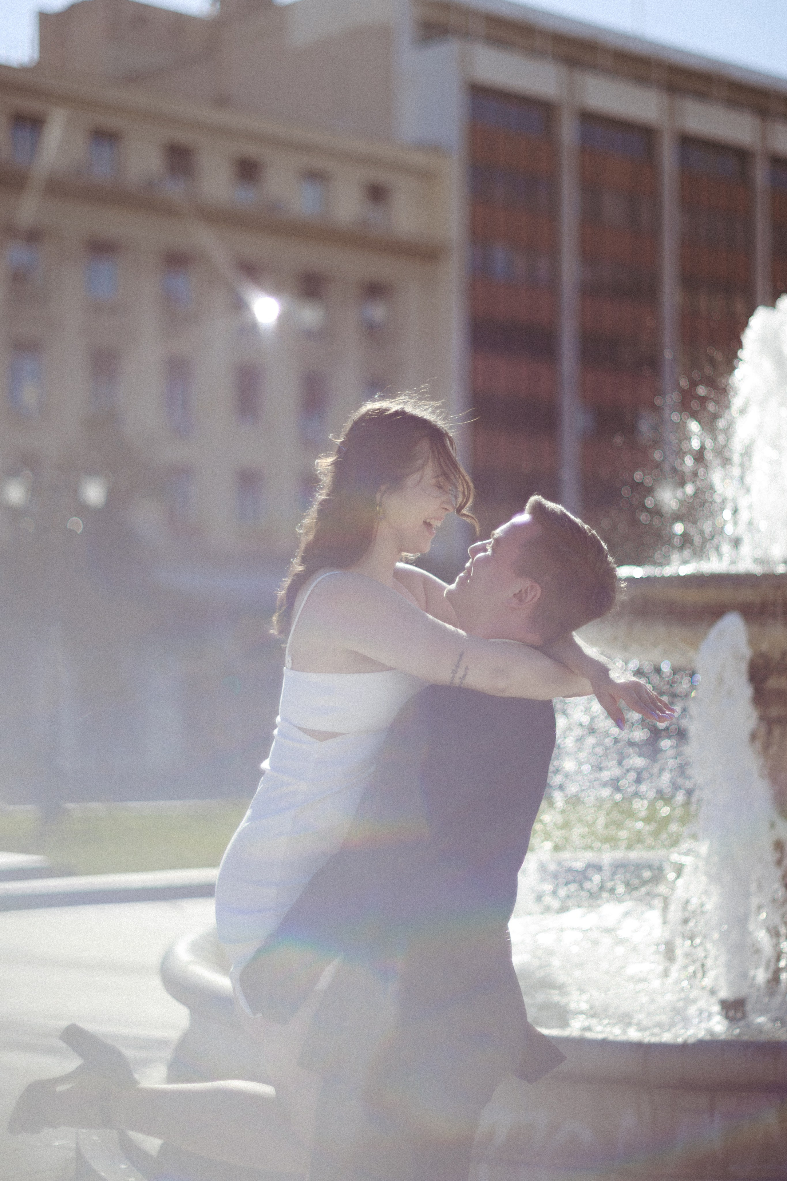 Tuuli and Jarko engagement in Athens. Photographer in Greece Kristina