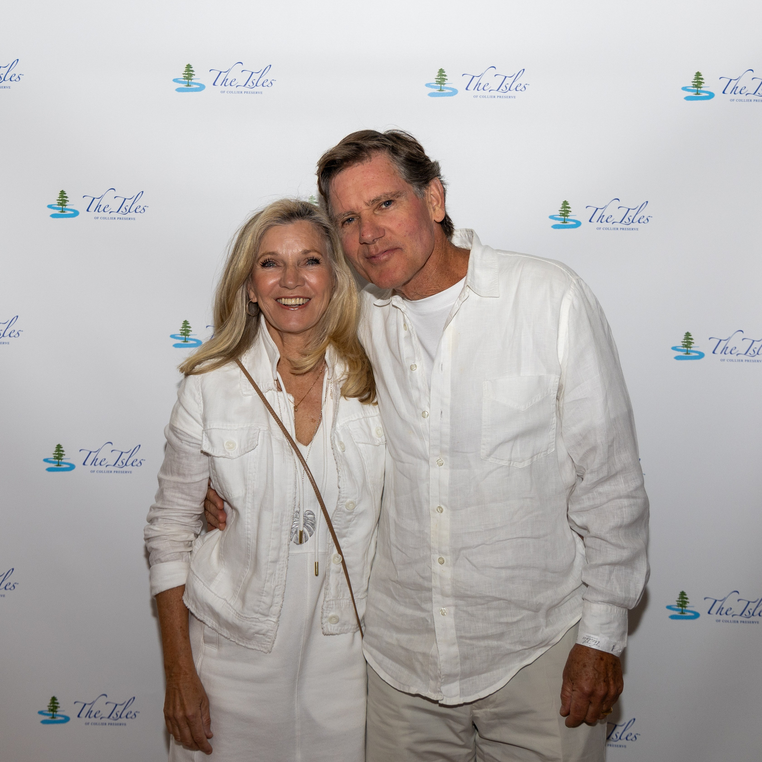 The Isles White Party. Out and About 239