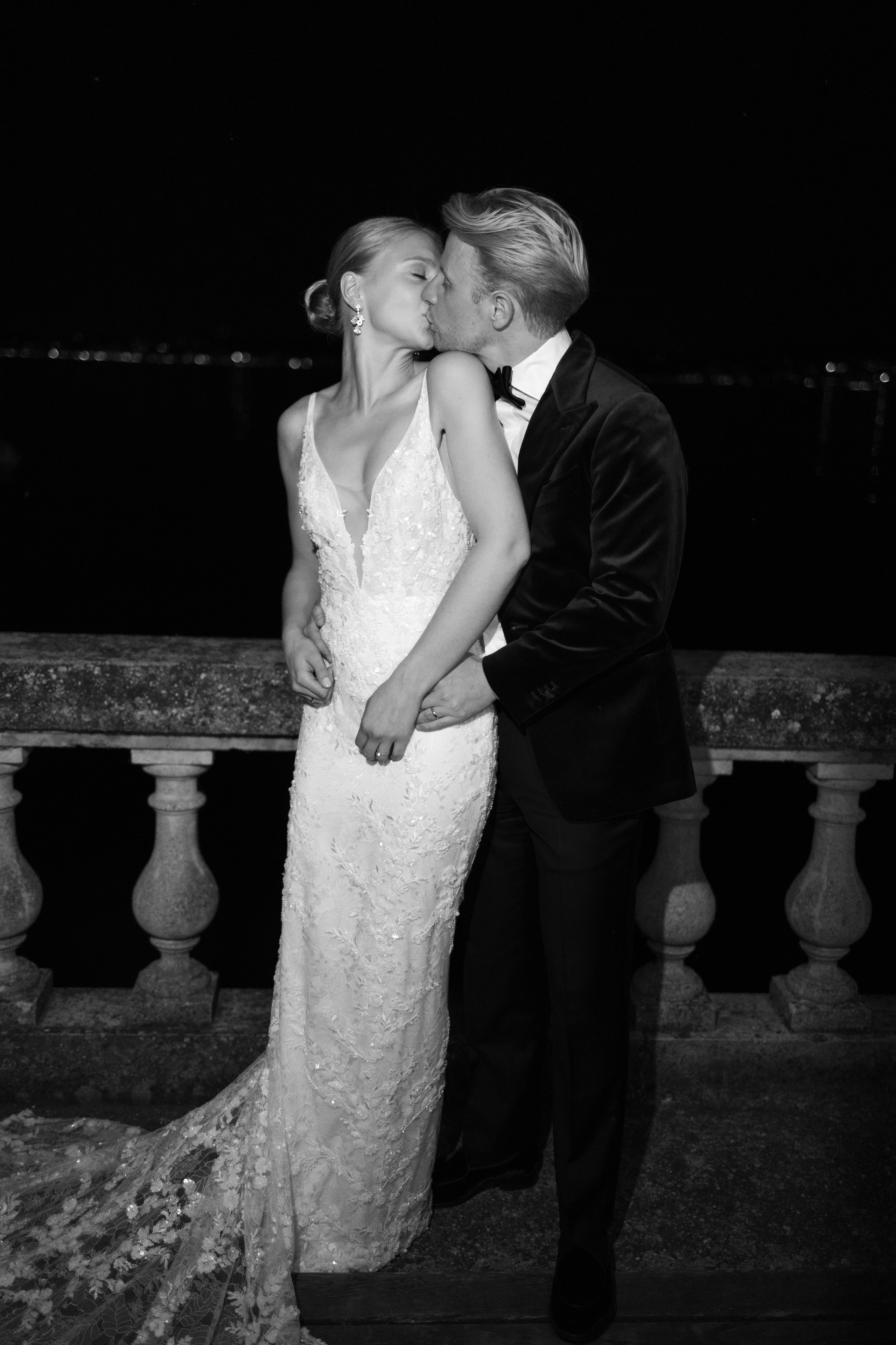 C&J. Garda Lake Wedding Planner